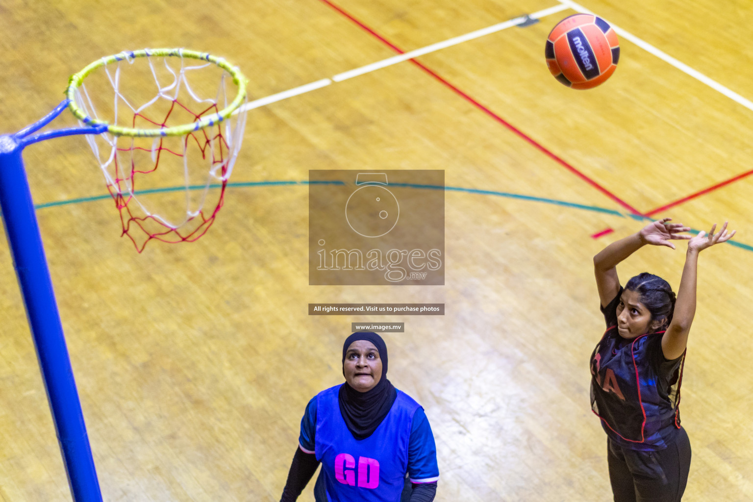 Xenith Sports Club vs Youth United Sports Club in the Milo National Netball Tournament 2022 on 18 July 2022, held in Social Center, Male', Maldives. Photographer: Shuu, Hassan Simah / Images.mv