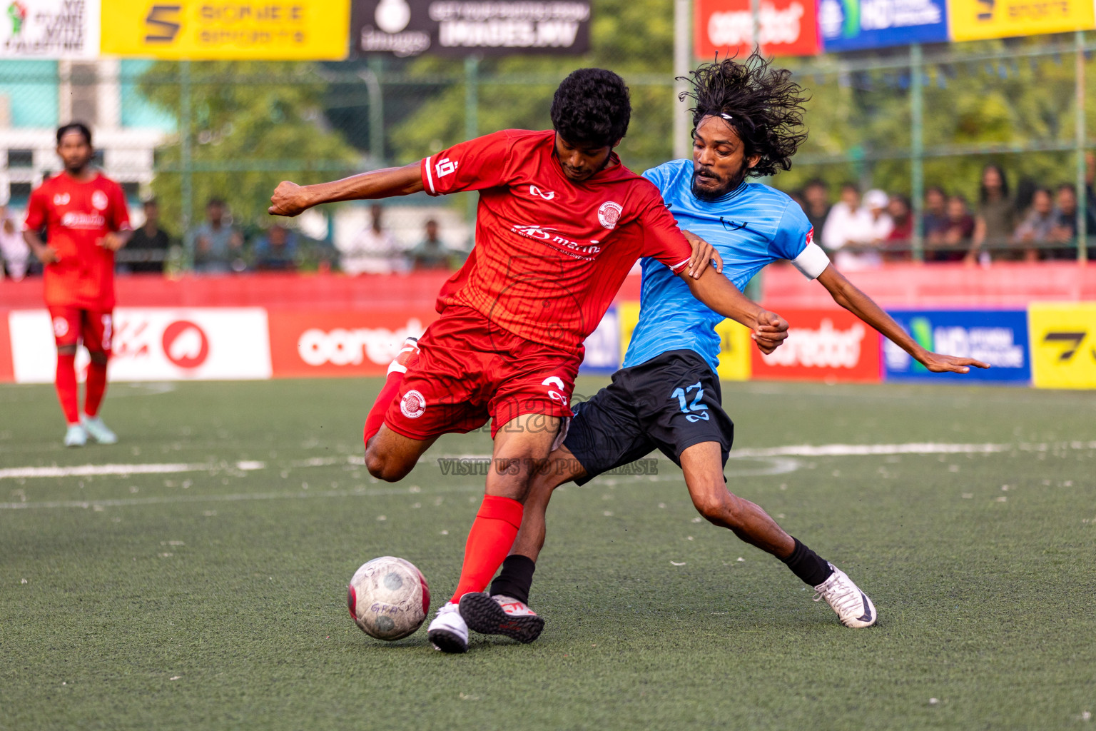 GDh. Gadhdhoo  VS  GDh. Hoandedhdhoo in Day 12 of Golden Futsal Challenge 2024 was held on Friday, 26th January 2024, in Hulhumale', Maldives 
Photos: Hassan Simah / images.mv