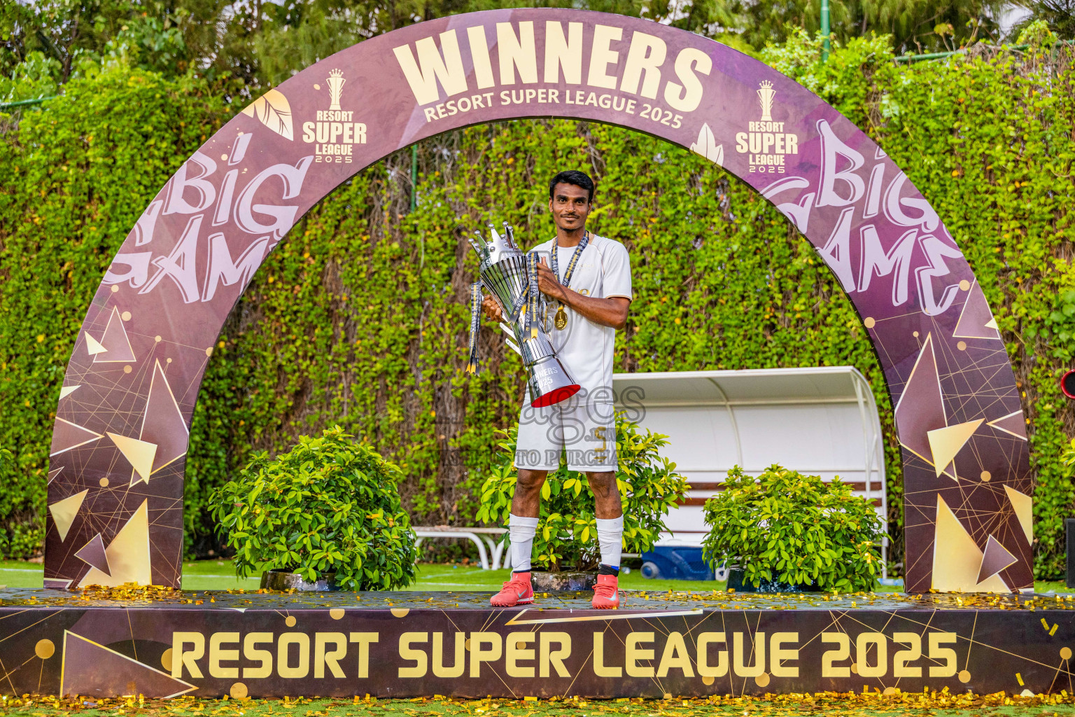 Conrad Maldives vs Joali Maldives in the Final of Resort Super League 2025 was held on Wednesday, 5th November 2025 in Jumeirah Olhaheli Island Maldives, Photos: Areef Adam / images.mv