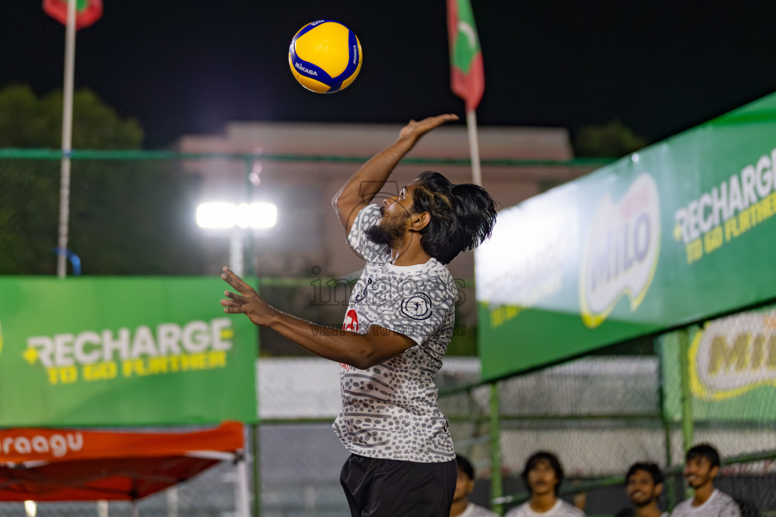Maathoda Sports Club vs Sports Club City in the Finals of Milo National Junior Volleyball Championship 2025 Men's Division was held on Sunday, 30th November 2025 at Ekuveni Turf Court Male', Maldives. Photos: Areef Adam / images.mv
