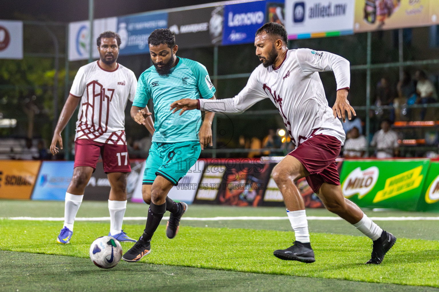 YOUTH RC vs CLUB BINARA in Club Maldives Classic 2024 held in Rehendi Futsal Ground, Hulhumale', Maldives on Tuesday, 10th September 2024. 
Photos: Mohamed Mahfooz Moosa / images.mv