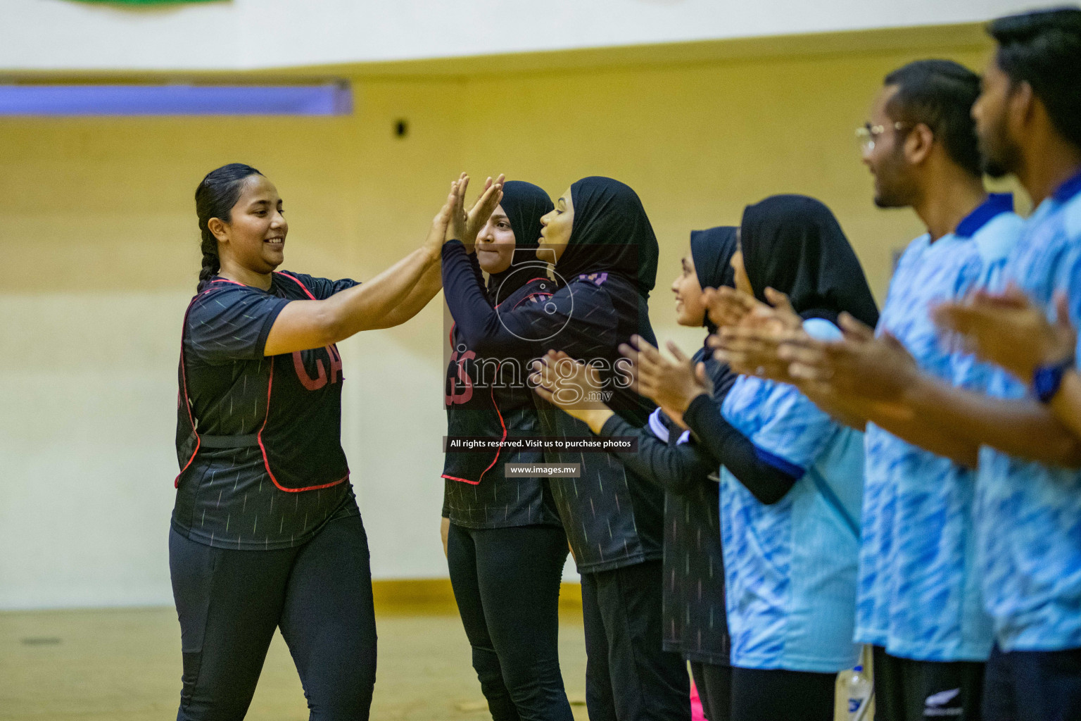 Kulhudhuffushi Youth & R.C vs Club Green Streets in the Finals of Milo National Netball Tournament 2021 (Women's) held on 5th December 2021 in Male', Maldives Photos: Ismail Thoriq / images.mv