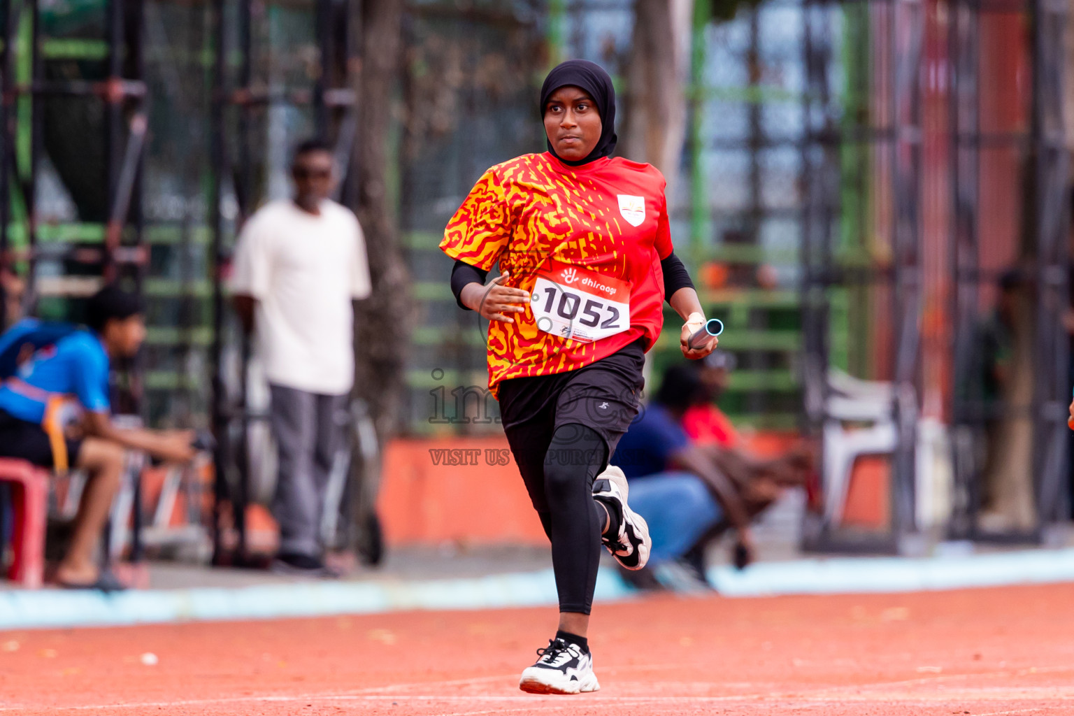 Day 6 of Inter-school Athletics Championship 2025 held in Ekuveni Synthetic Track, Male', Maldives on Sunday, 12th October 2025. Photos by: Nausham Waheed / Images.mv