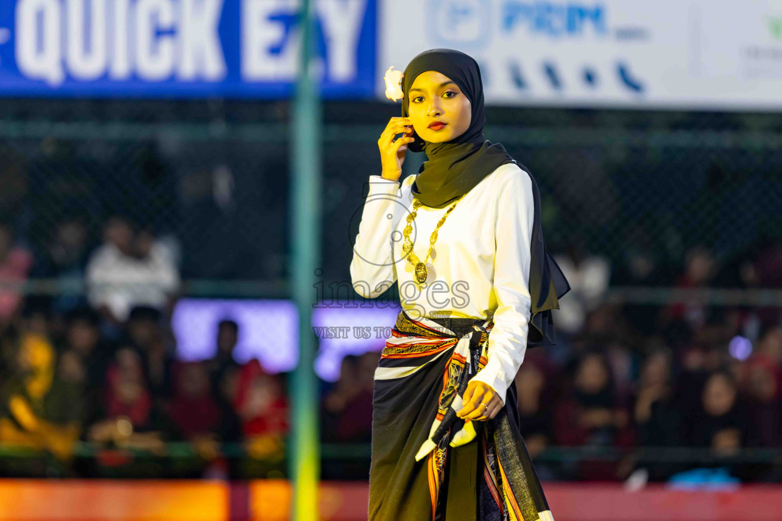 L. Gan VS B. Eydhafushi in the Finals of Golden Futsal Challenge 2024 which was held on Thursday, 7th March 2024, in Hulhumale', Maldives. 
Photos: Hassan Simah / images.mv