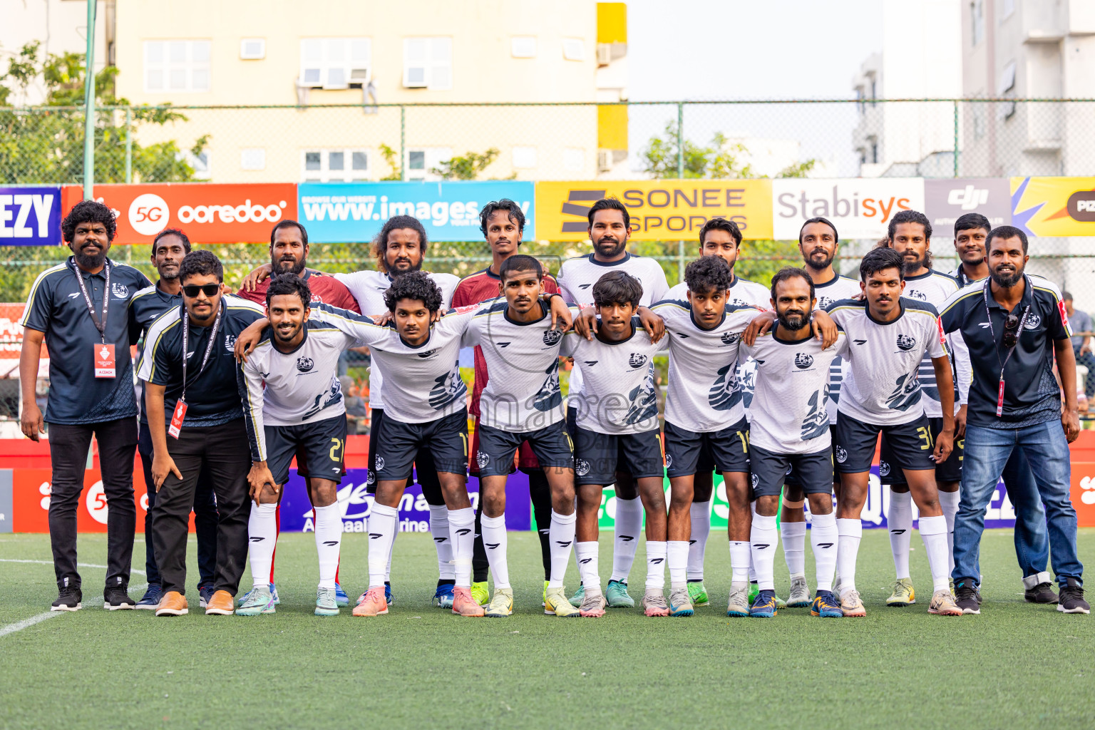 K Gulhi vs K Guraidhoo in Day 15 of Golden Futsal Challenge 2025 was held on Sunday, 19th January 2025, in Hulhumale', Maldives. Photos: Nausham Waheed / images.mv