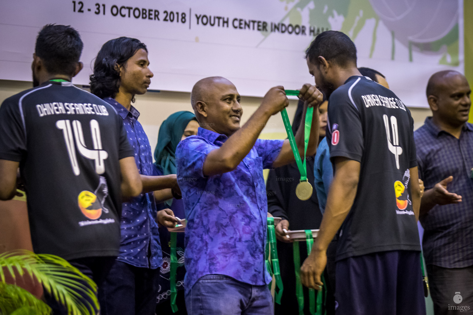 Dhivehi Sifainge Club vs Police Club in Volleyball Association Cup 2018 Final in Male, Maldives, Tuesday, October 23, 2018. (Photo: Ismail Thoriq/images.mv)