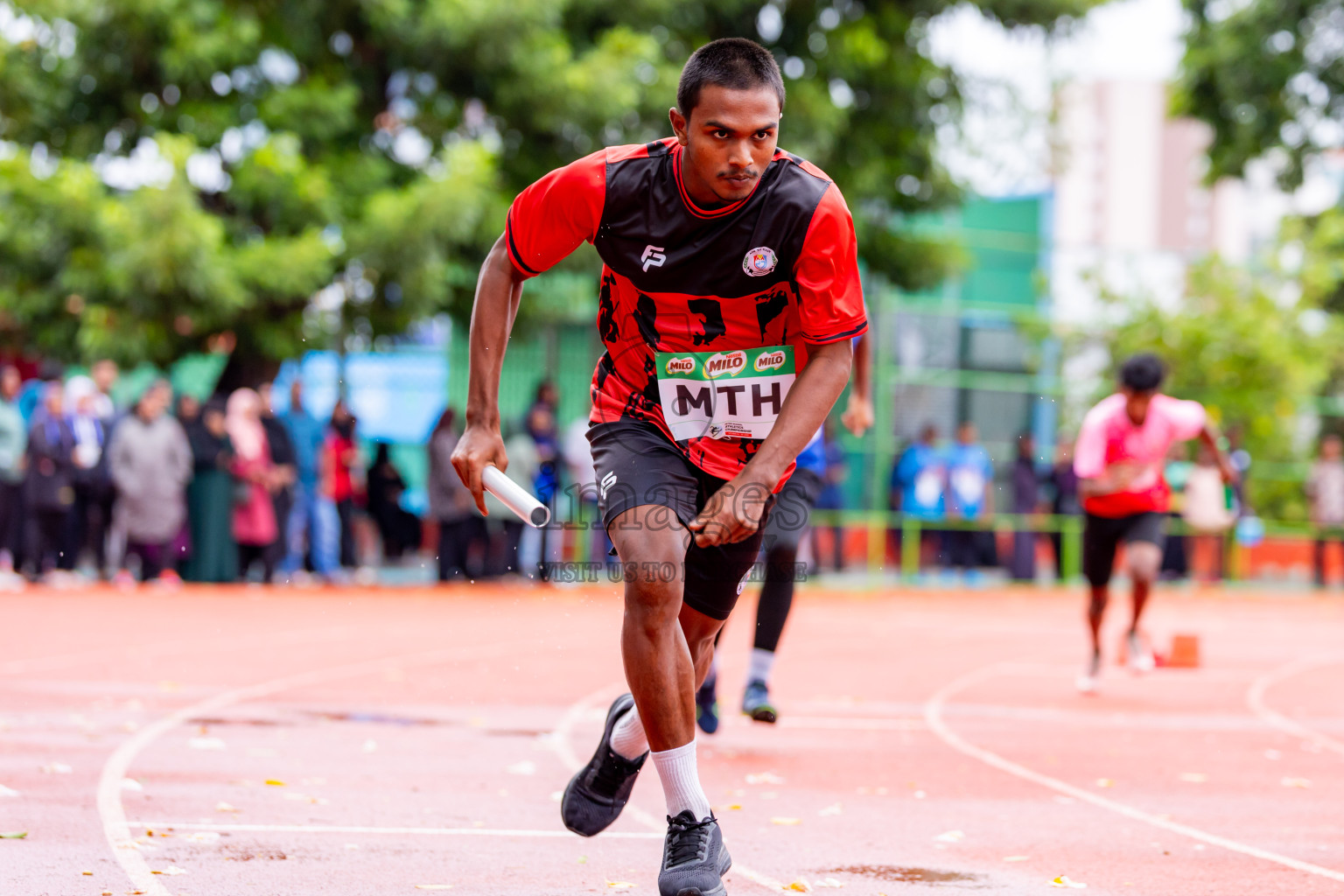 Day 6 of Inter-school Athletics Championship 2025 held in Ekuveni Synthetic Track, Male', Maldives on Sunday, 12th October 2025. Photos by: Nausham Waheed / Images.mv