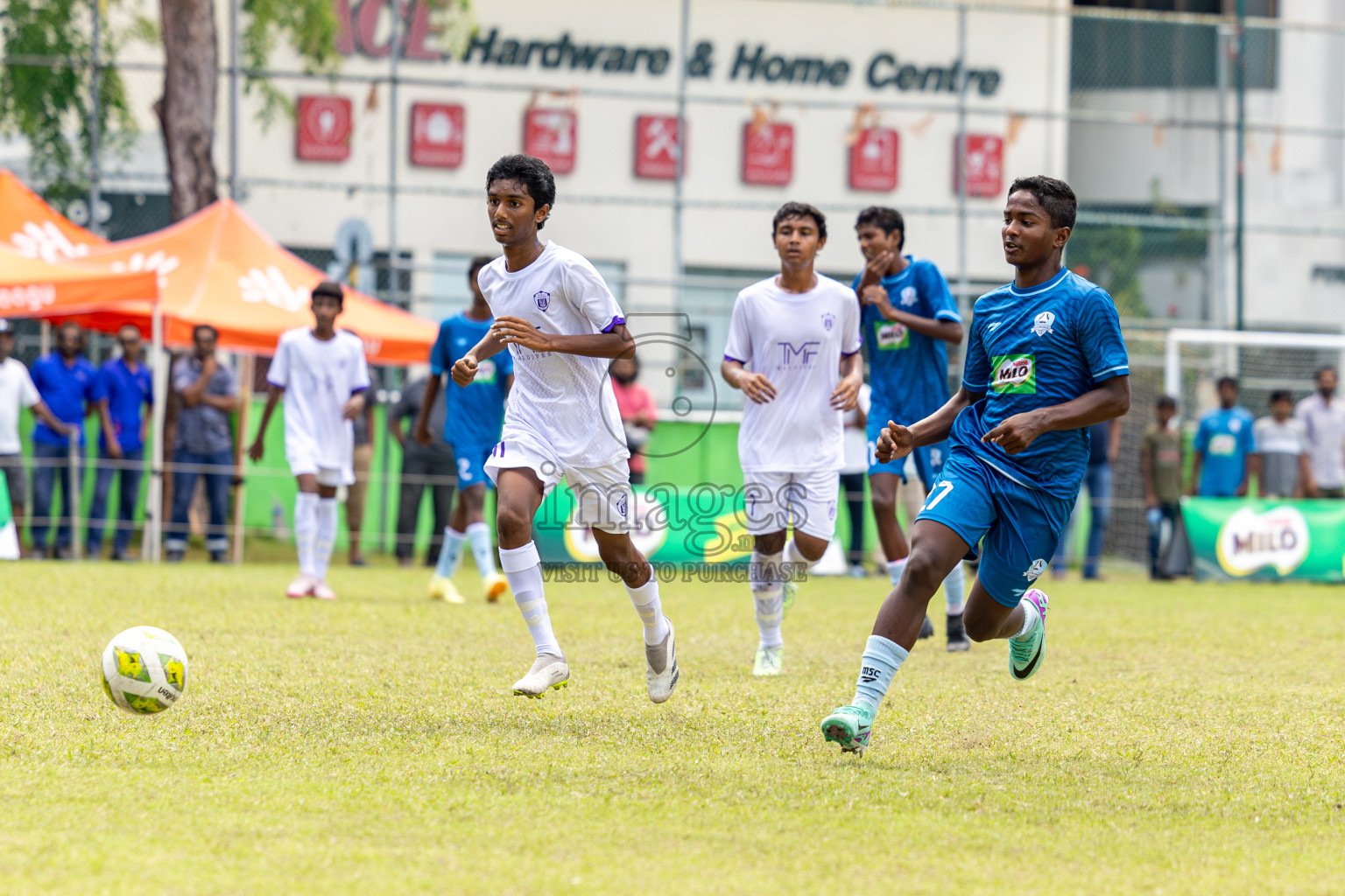 Day 3 of MILO Academy Championship 2024 (U-14) was held in Henveyru Stadium, Male', Maldives on Saturday, 2nd November 2024.
Photos: Hassan Simah / Images.mv