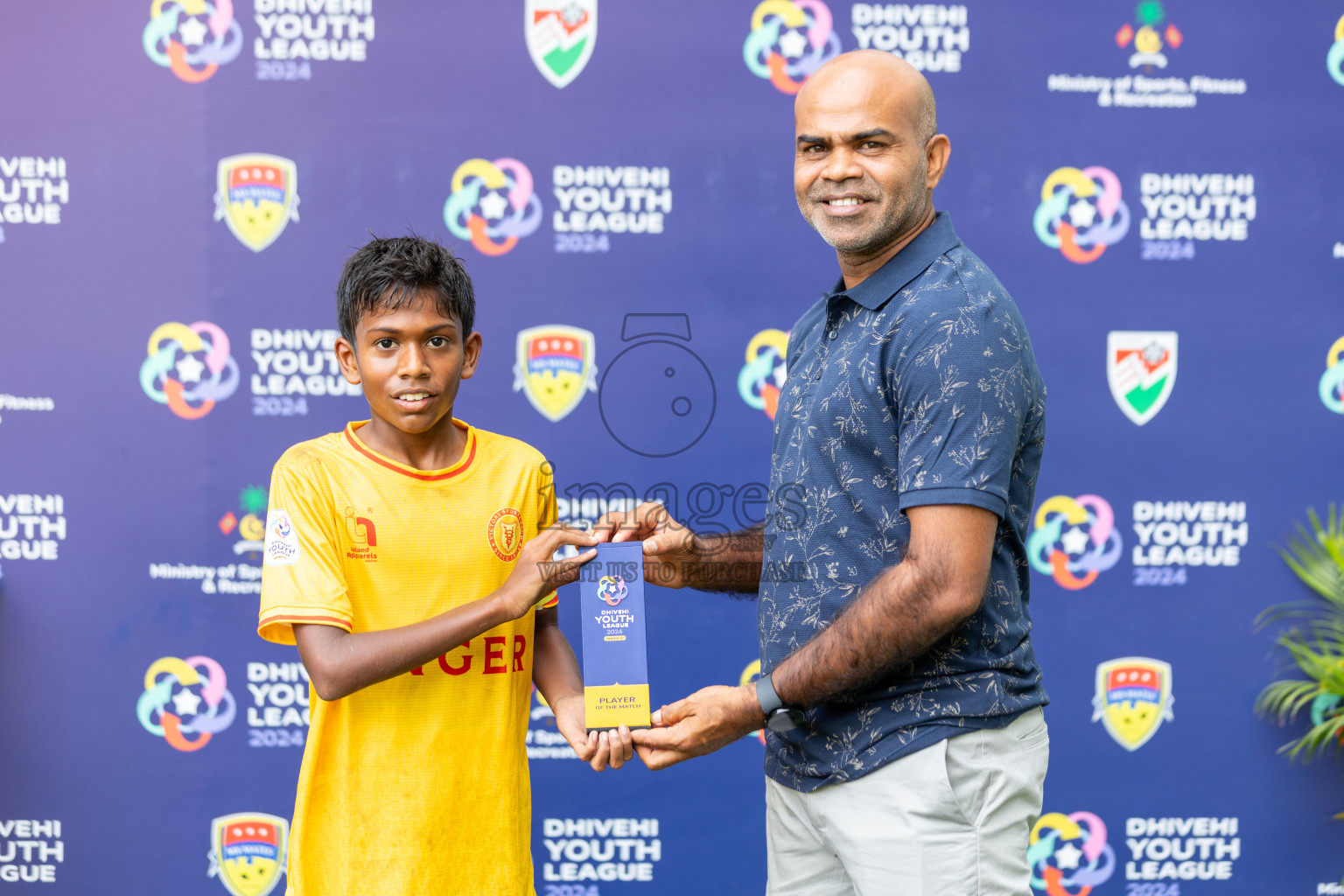 United Victory vs Victory Sports Club  (U12) in Day 5 of Dhivehi Youth League 2024 held at Henveiru Stadium on Friday 29th November 2024. Photos: Shuu Abdul Sattar/ Images.mv