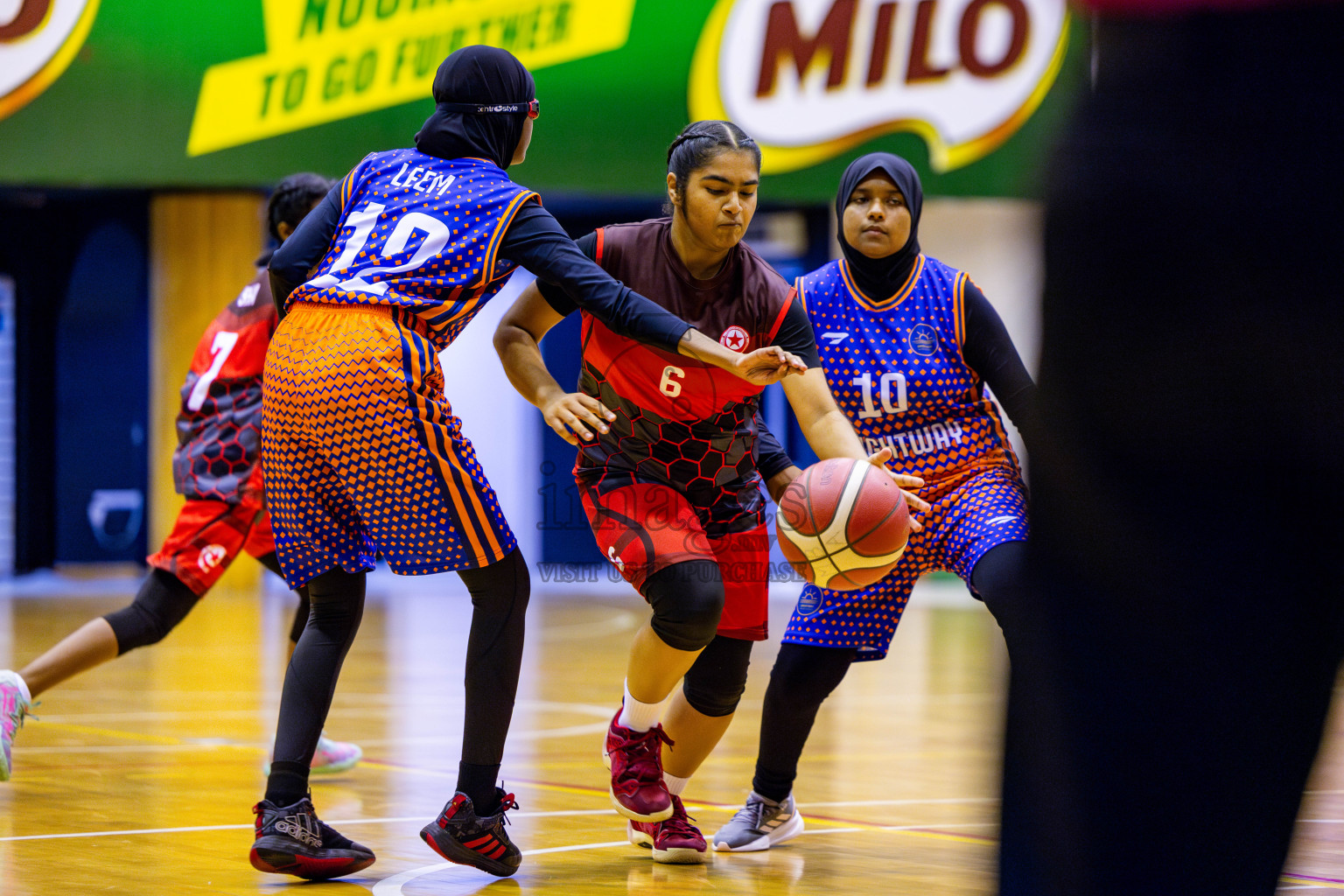 Iskandhar School vs Billabong High International School in day 8 of Junior Championship 2024 was held in Social Center, Male', Maldives on Tuesday, 19th November 2024. Photos: Nausham Waheed / images.mv