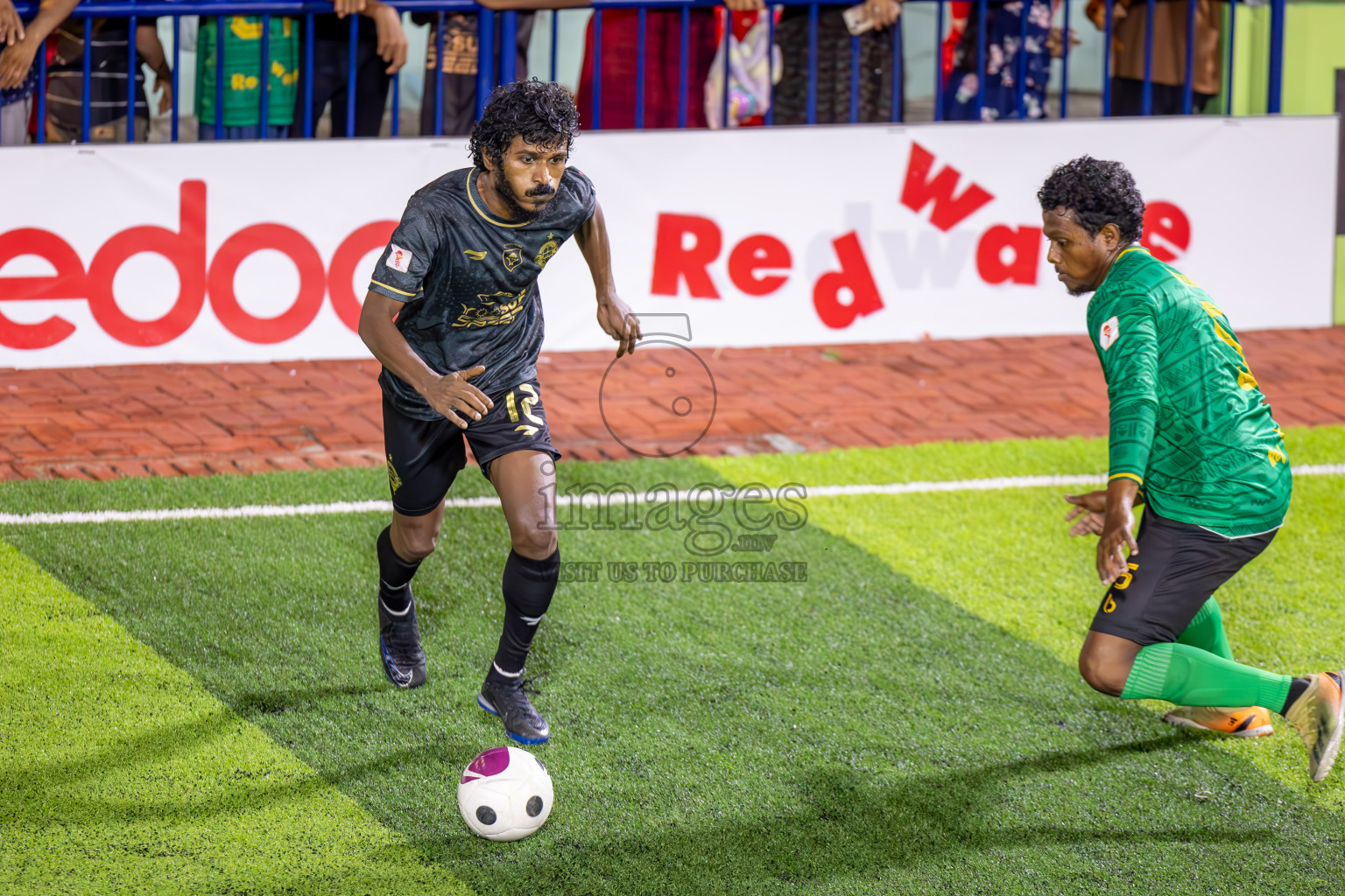 Muring FC vs Afro SC in Semi Final of Eydhafushi Futsal Cup 2024 was held on Monday , 15th April 2024, in B Eydhafushi, Maldives Photos: Ismail Thoriq / images.mv