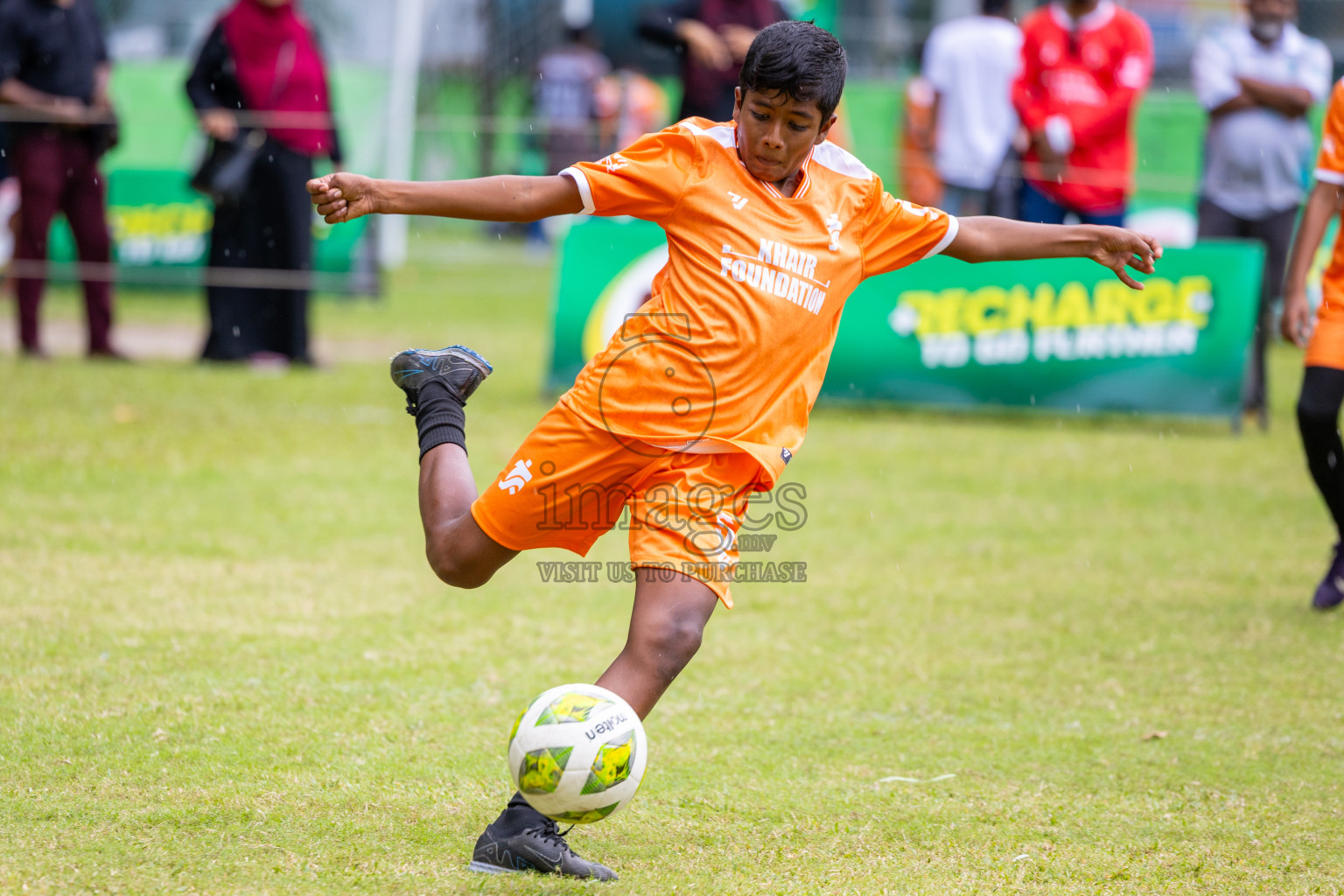 Day 1 of MILO Academy Championship 2025 (U-12) was held at Henveiru Stadium in Male', Maldives on Thursday, 1st May 2025. Photos: Ismail Thoriq / images.mv
