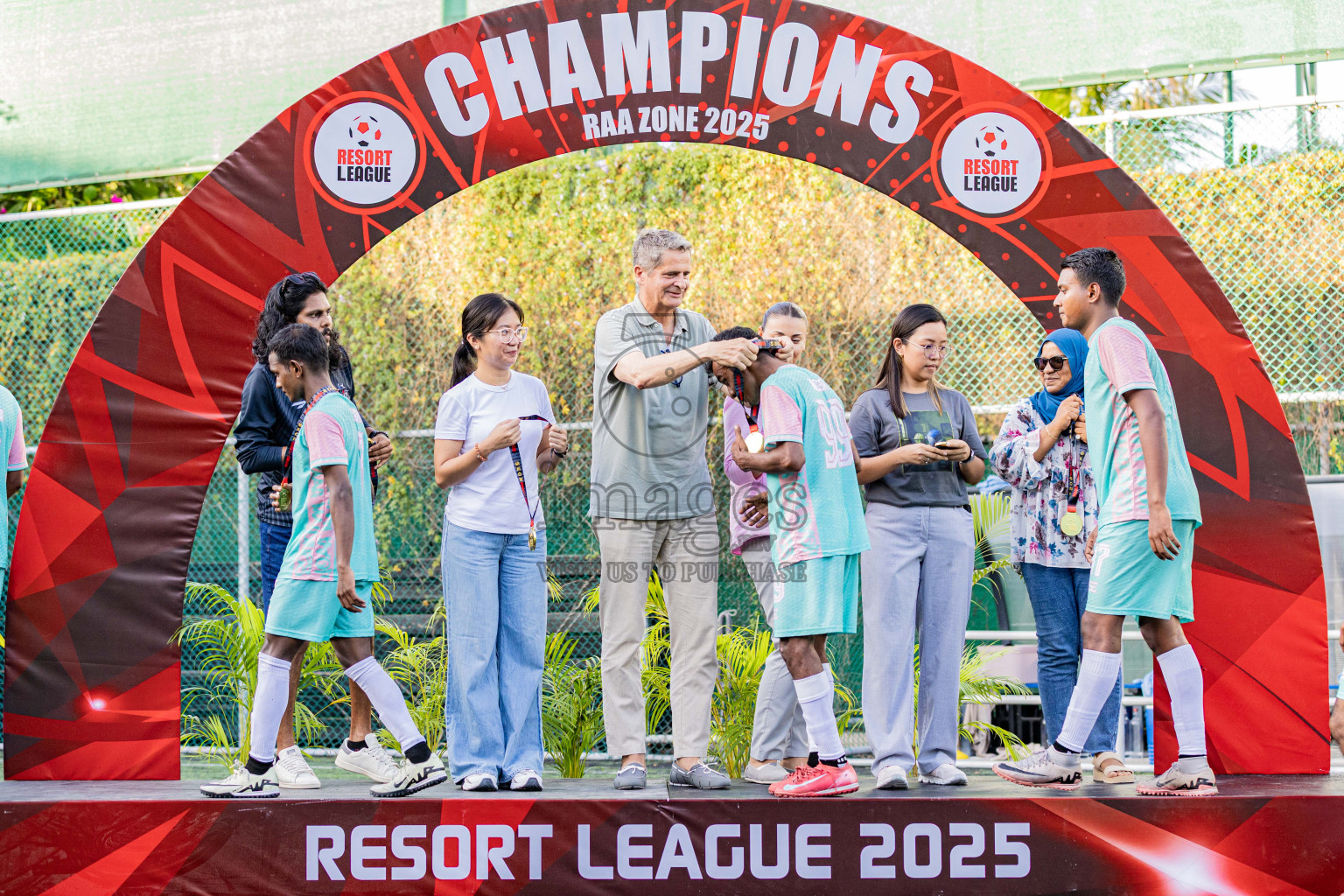 Resort League 2025 Raa Zone - Final Match
Joali vs kothaifaru in Resort League 2025 (Raa Zone) was held on Thursday, 21th august 2025 in JOALI Maldives Resort, Raa Atoll, Maldives. Photos: Areef Adam / images.mv