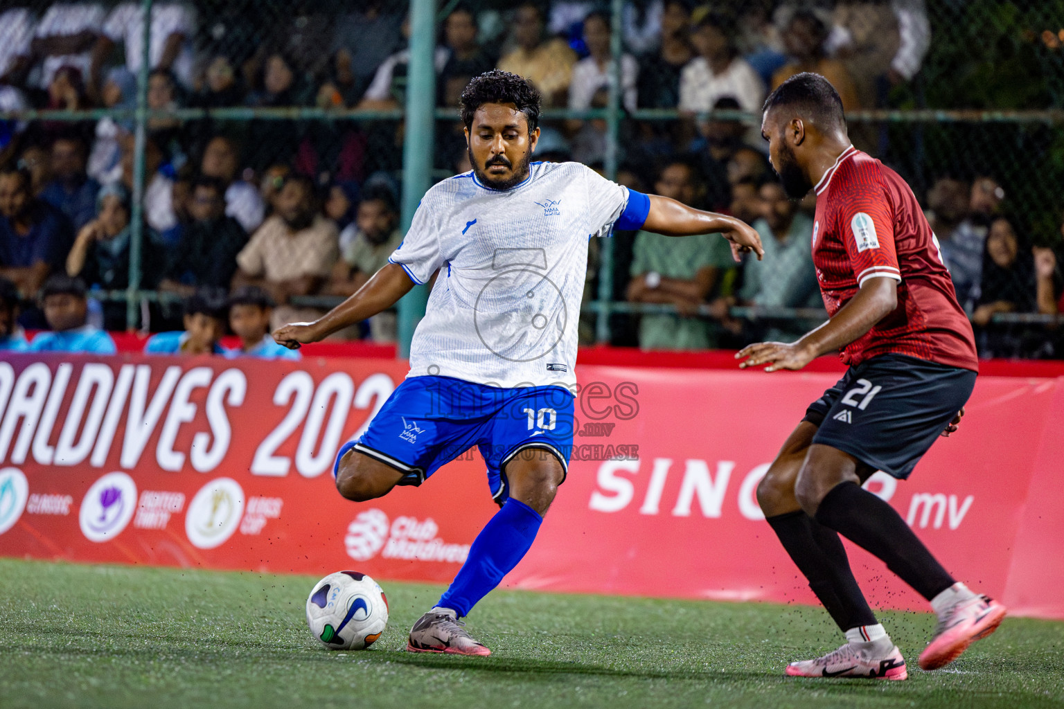 TEAM MMA vs CLUB 220 in the Semi-finals of Club Maldives Classic 2024 held in Rehendi Futsal Ground, Hulhumale', Maldives on Tuesday, 19th September 2024. 
Photos: Nausham Waheed / images.mv