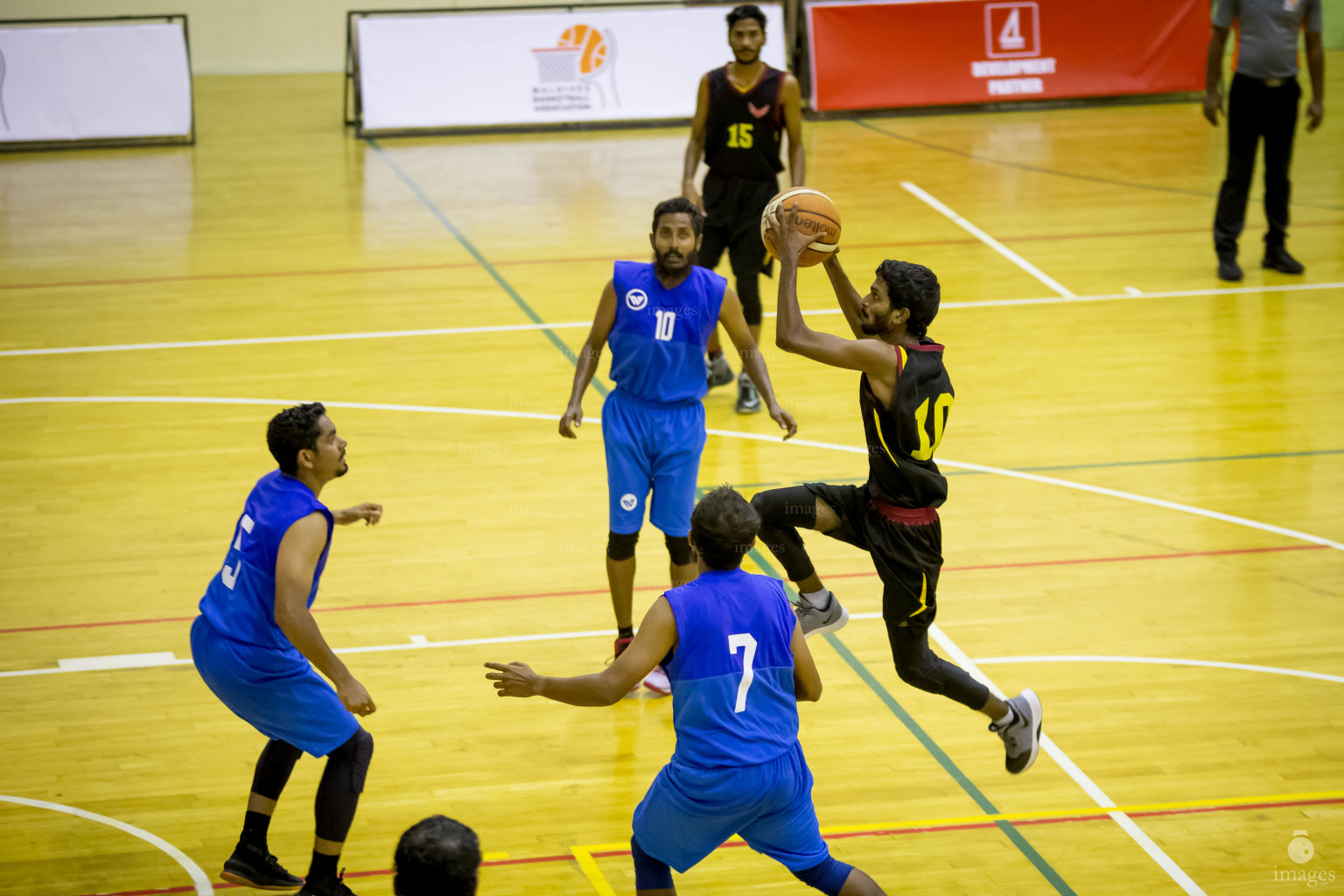 Red Wings BC vs One 30 SC in 27th MBA Championship 2019 (Men's Division) on Wednesday, 13th February 2019 in Male', Maldives. Photos: Ismail Thoriq / images.mv