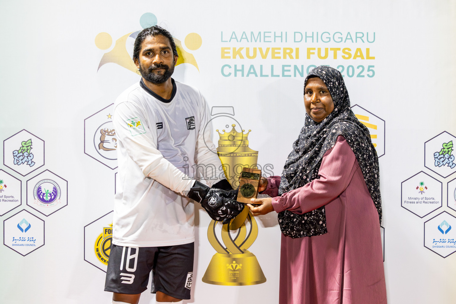 Comienzo fc vs The dee ess kay in Day 1 of Laamehi Dhiggaru Ekuveri Futsal Challenge 2025 was held on Thursday, 24th July 2025, at Dhiggaru Futsal Ground, Dhiggaru, Maldives Photos: Nausham Waheed / images.mv