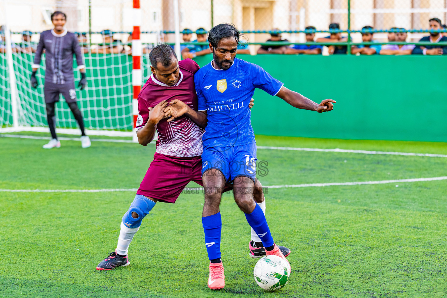 Sun Siyam Olhuveli vs Velassaru in Resort League 2025 (South Male Zone) day 11 was held on Thursday, 9th October 2025 in Crossroads's Maldives, Photos: Areef Adam / images.mv