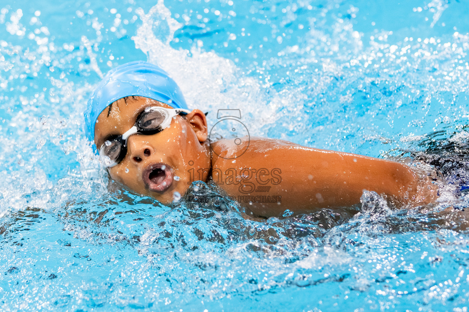 Day 2 of BML 6th National Kids Swimming Kids Festival 2025 held in Hulhumale', Maldives on Tuesday, 4th November 2024. Photos: Mohamed Mahfooz Moosa / images.mv