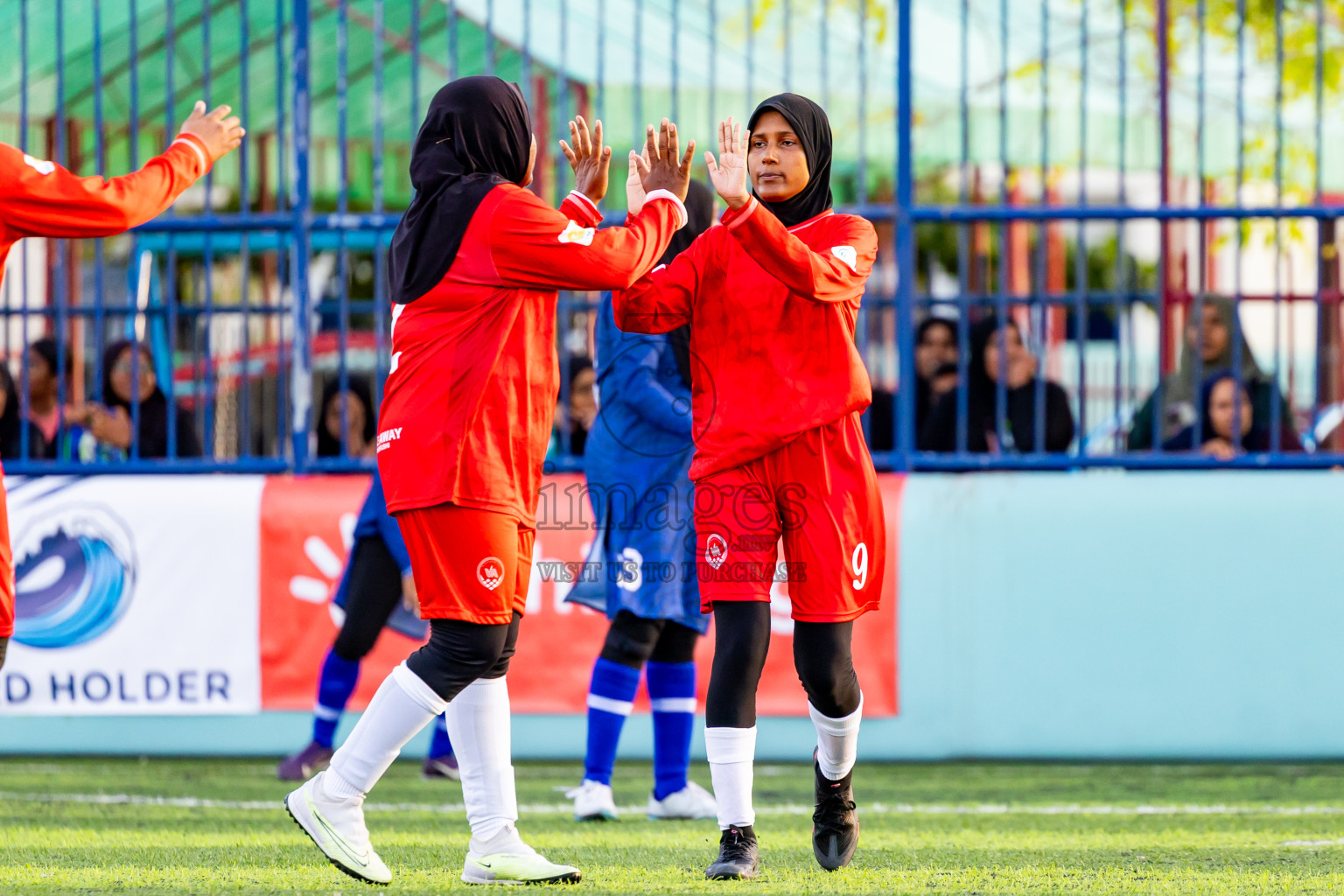 Eydhafushi vs Hithaadhoo in Day 5 of Better in Baa Futsal Fiesta 2025 Woman's division held in B. Eydhafushi, Maldives on Sunday, 9th November 2025. Photos: Nausham Waheed / images.mv