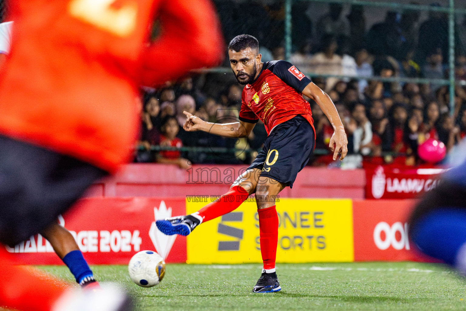 AA Mathiveri vs L Gan in Quarter Finals of Golden Futsal Challenge 2024 which was held on Friday, 1st March 2024, in Hulhumale', Maldives Photos: Nausham Waheed / images.mv