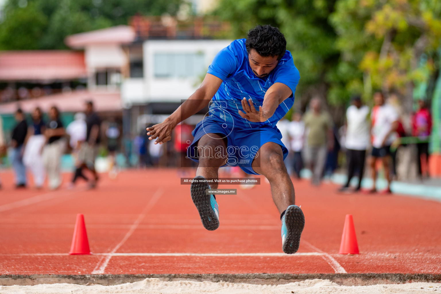 Day 2 of National Athletics Championship 2023 was held in Ekuveni Track at Male', Maldives on Friday, 24th November 2023. Photos: Hassan Simah / images.mv