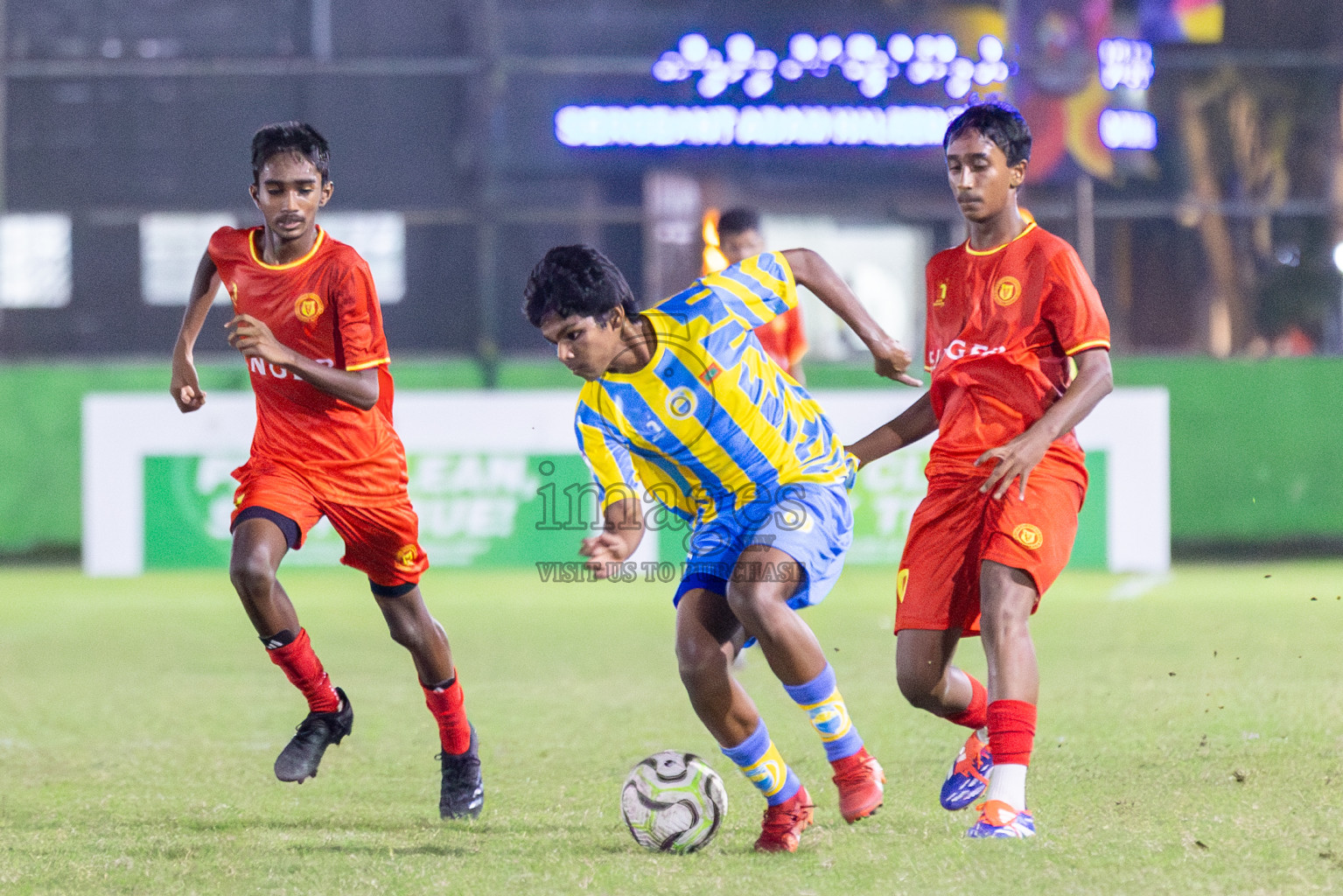 Valencia vs Victory Sports Club in Day 7 of Dhivehi Youth League 2024 held at Henveiru Stadium on Sunday, 1st December 2024. Photos: Shuu Abdul Sattar, / Images.mv