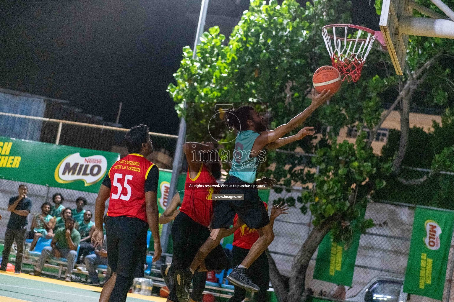 Finals of Weekend League 2021 was held on Monday, 6th December 2021, at Ekuveni Outdoor Basketball court Photos: Ismail Thoriq / images.mv