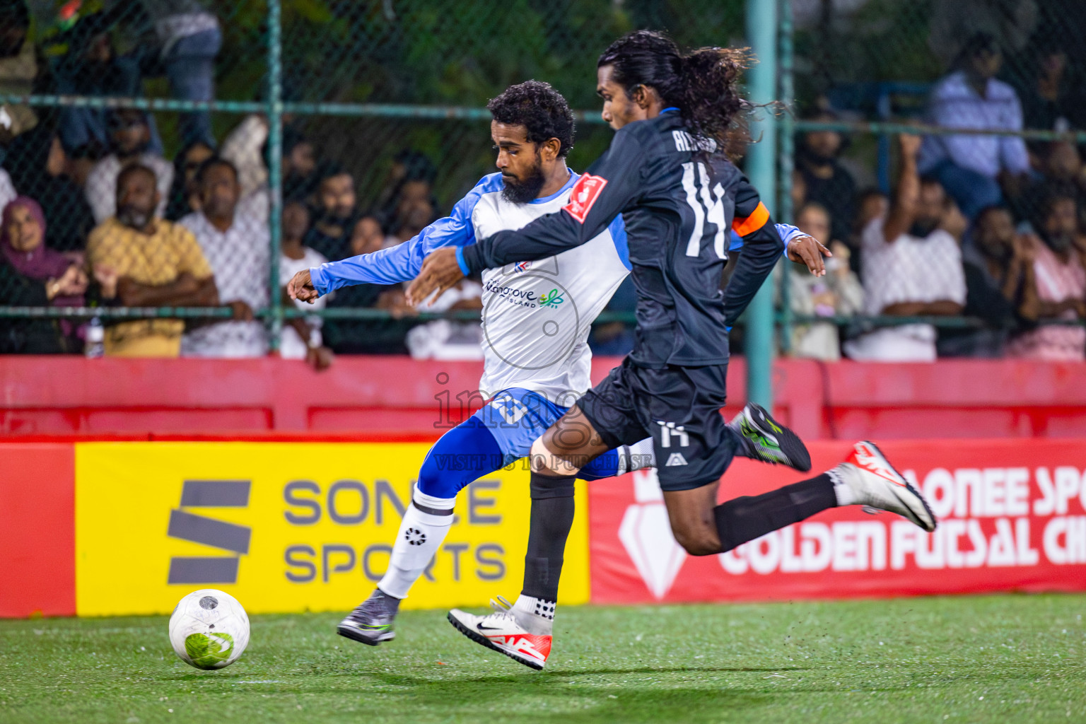 N Kendhikulhudhoo vs R Alifushi on Day 35 of Golden Futsal Challenge 2024 was held on Tuesday, 20th February 2024, in Hulhumale', Maldives
Photos: Mohamed Mahfooz Moosa, / images.mv