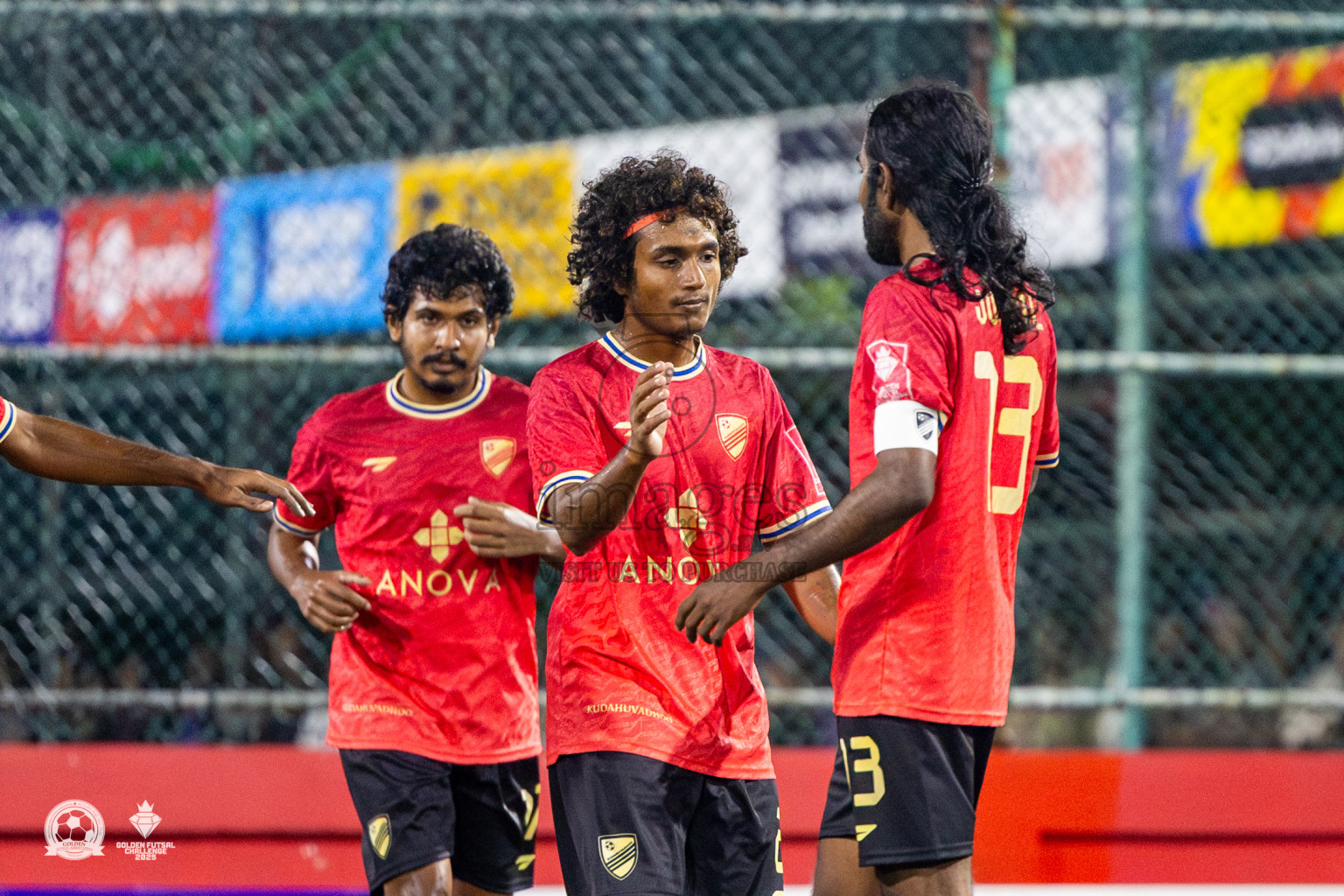 Dh Kudahuvadhoo vs Dh Bandidhoo in Day 21 of Golden Futsal Challenge 2025 was held on Saturday , 25th January 2025, in Hulhumale', Maldives. Photos: Nausham Waheed / images.mv
