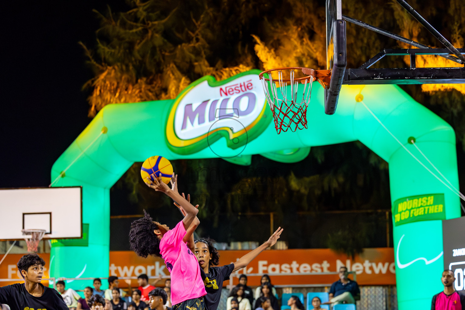 Day 7 of MILO Ramadan 3x3 Challenge 2024 was held in Ekuveni Outdoor Basketball Court at Male', Maldives on Monday, 18th March 2024.
Photos: Mohamed Mahfooz Moosa / images.mv