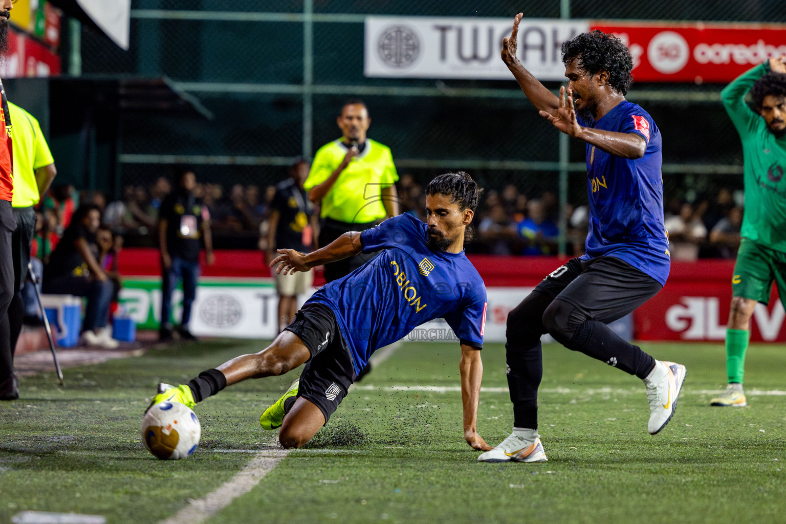 HA Vashafaru vs HDh Naivaadhoo in zone round on Day 31 of Golden Futsal Challenge 2025 was held on Tuesday , 4th February 2025, in Hulhumale', Maldives. Photos: Nausham Waheed / images.mv