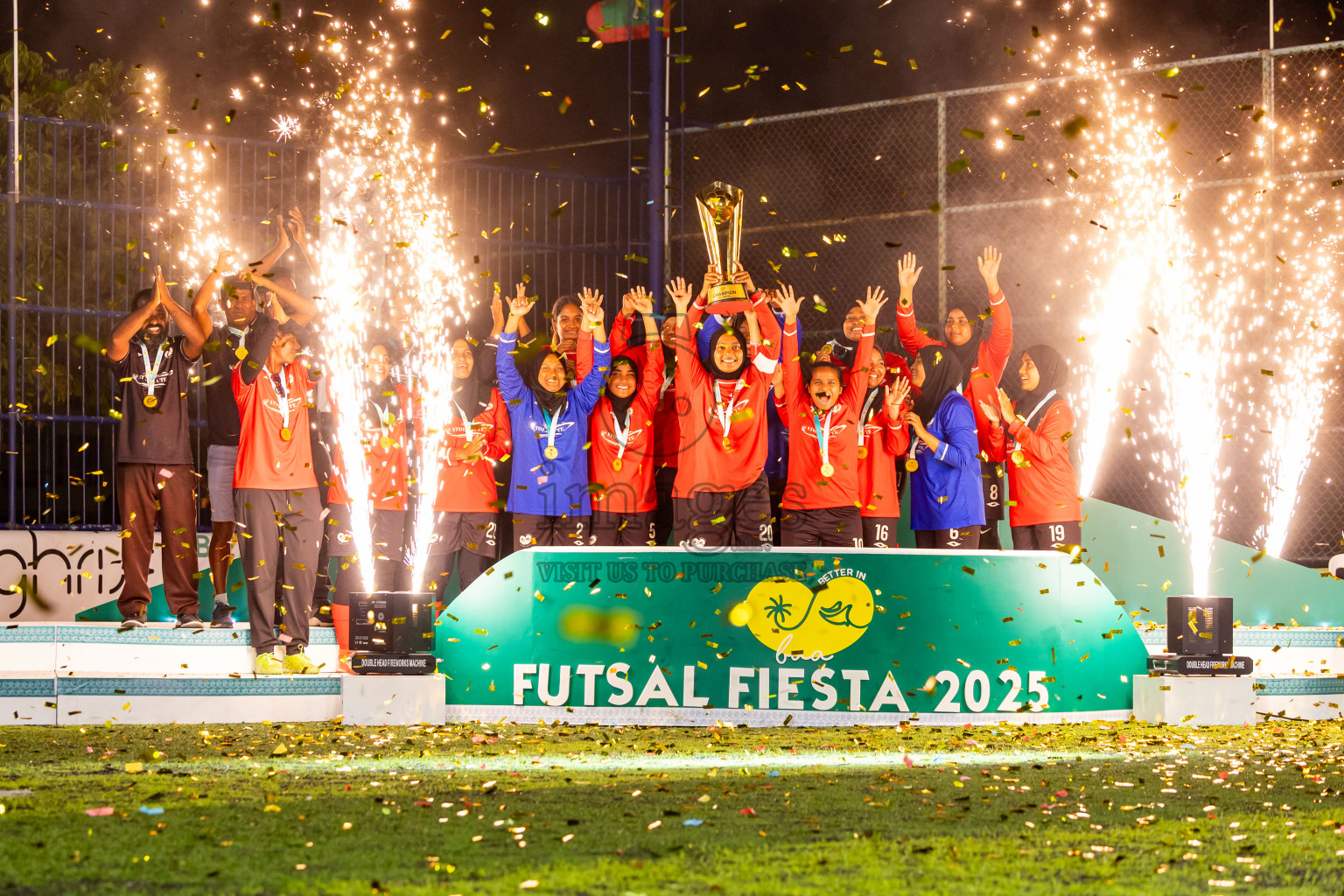 Closing Ceremony of Better in Baa Futsal Fiesta 2025 held in B. Eydhafushi, Maldives on Monday, 17th November 2025. Photos: Nausham Waheed / images.mv