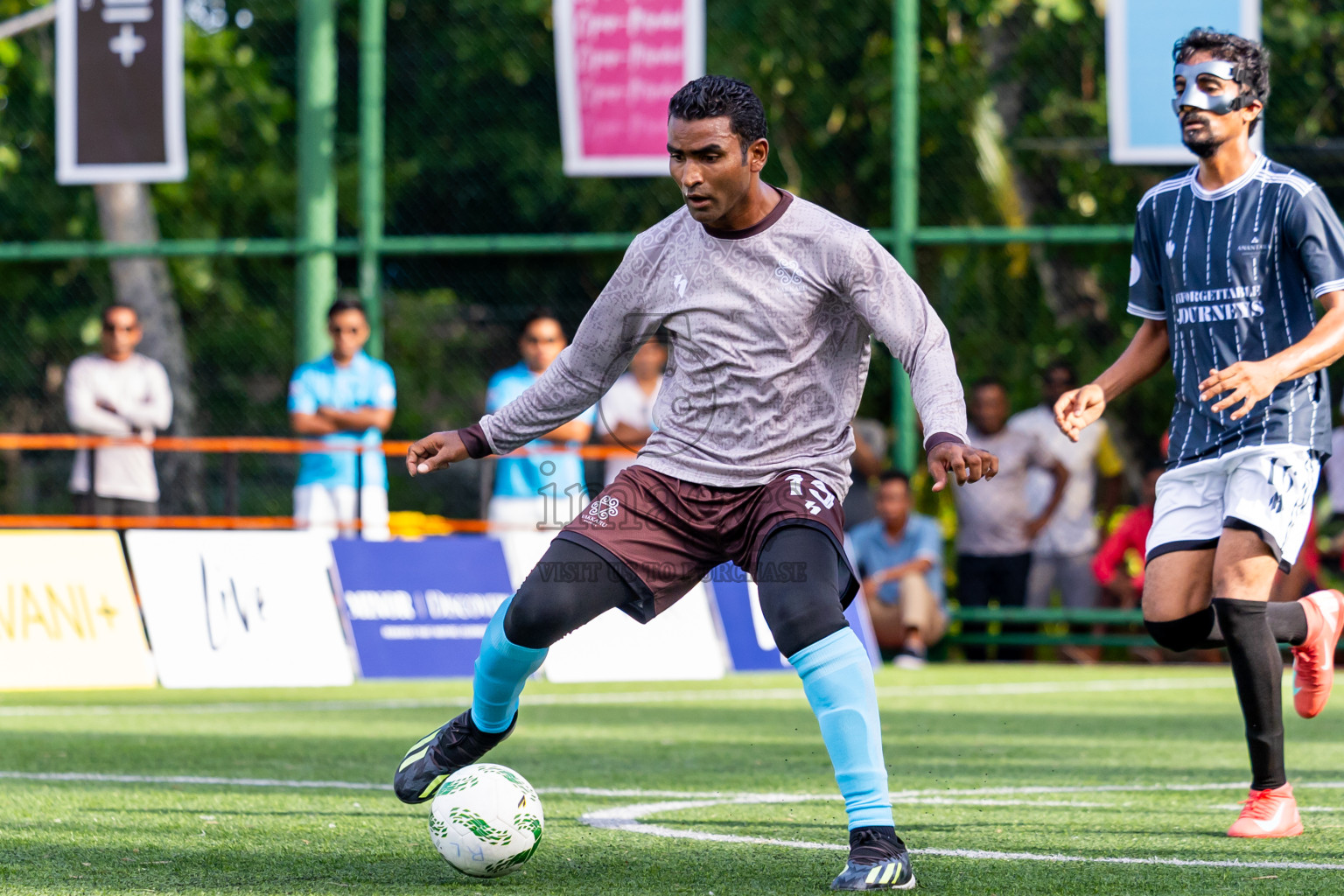 Kihavah vs Vakkaru in Day 5 of Resort League 2025 (Baa Zone) was held on Monday, 14th July 2025 in Avani+ Fares Maldives Resort, Baa Atoll, Maldives. Photos: Nausham Waheed / images.mv