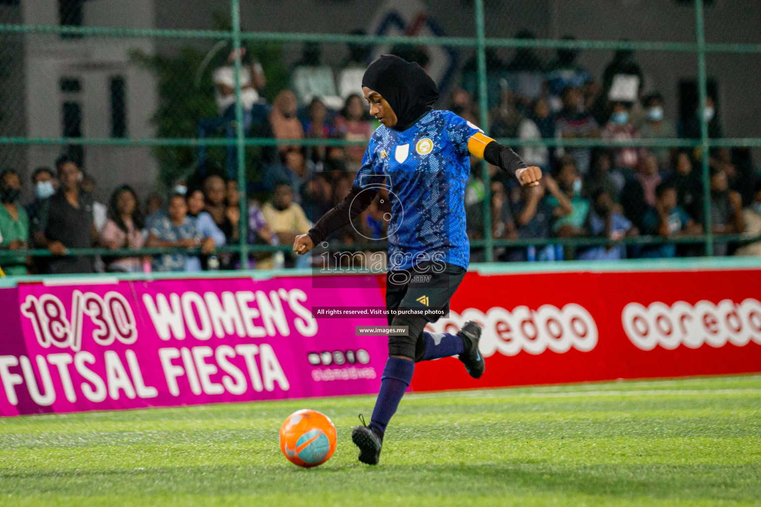 MPL vs Police Club in the Semi Finals of 18/30 Women's Futsal Fiesta 2021 held in Hulhumale, Maldives on 14th December 2021. Photos: Shuu Abdul Sattar / images.mv