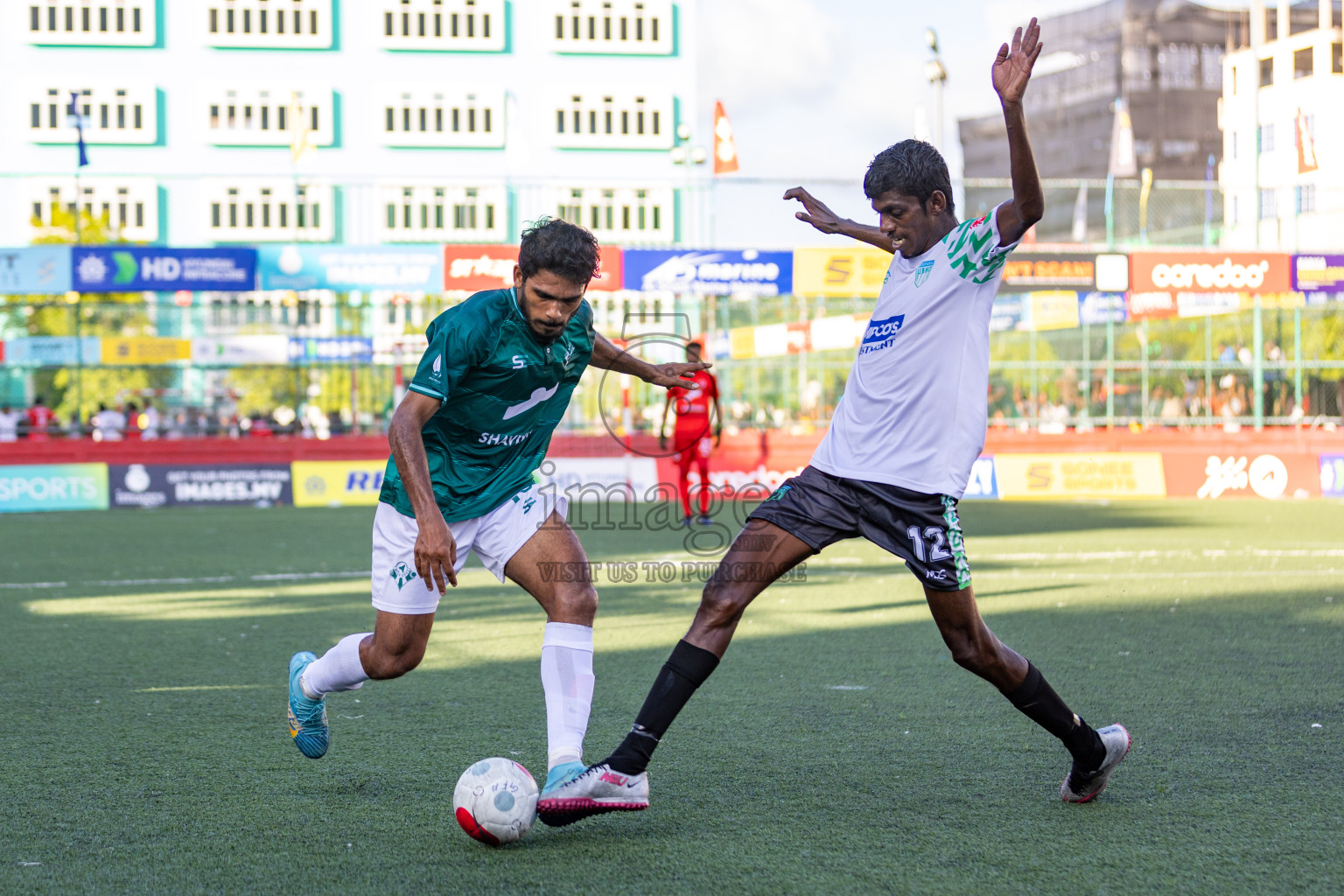 Th. Kinbidhoo vs Th. Vilufushi in Day 6 of Golden Futsal Challenge 2024 was held on Saturday, 20th January 2024, in Hulhumale', Maldives 
Photos: Hassan Simah / images.mv