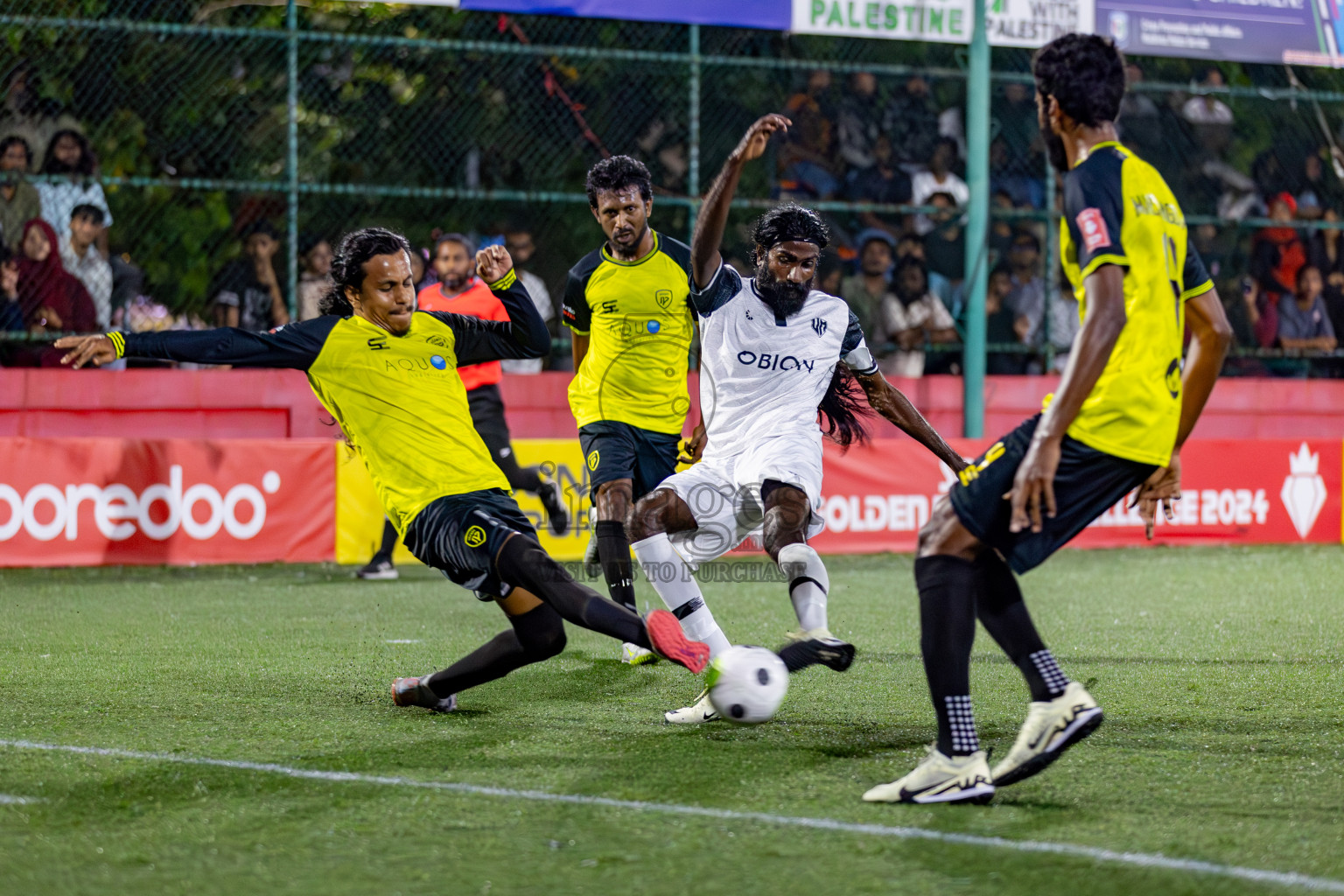 Machchangoalhi VS Vilimale on Day 36 of Golden Futsal Challenge 2024 was held on Wednesday, 21st February 2024, in Hulhumale', Maldives 
Photos: Hassan Simah/ images.mv