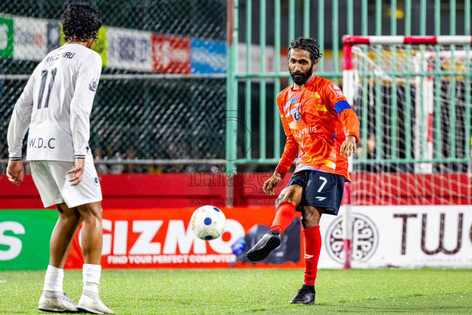 SH Kanditheemu vs R Dhuvaafaru in Zone round Day 27 of Golden Futsal Challenge 2025 was held on Friday , 31st January 2025, in Hulhumale', Maldives. Photos: Nausham Waheed / images.mv