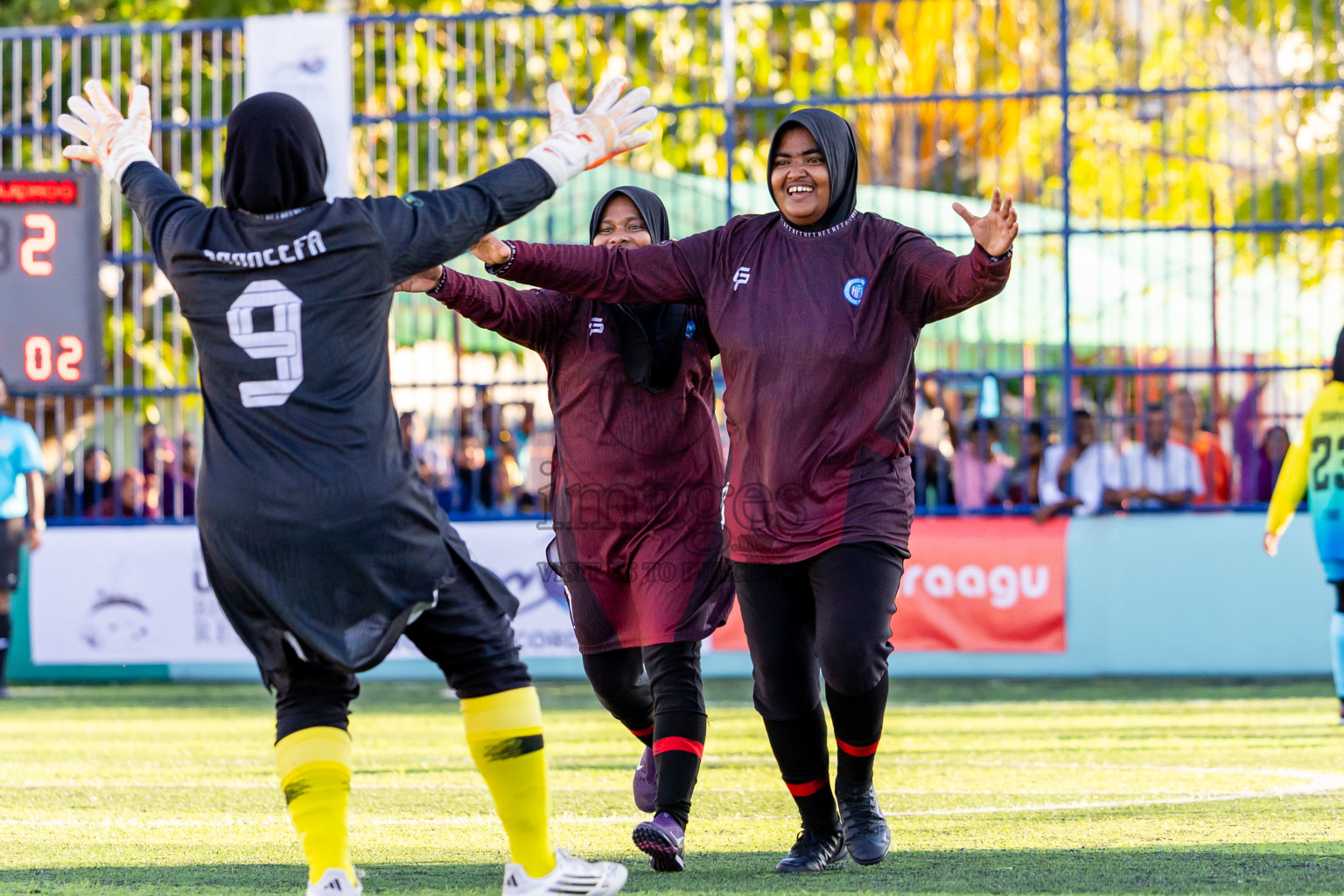Kihaadhoo vs Hithaadhoo in Day 3 of Better in Baa Futsal Fiesta 2025 Woman's division held in B. Eydhafushi, Maldives on Friday, 7th November 2025. Photos: Nausham Waheed / images.mv