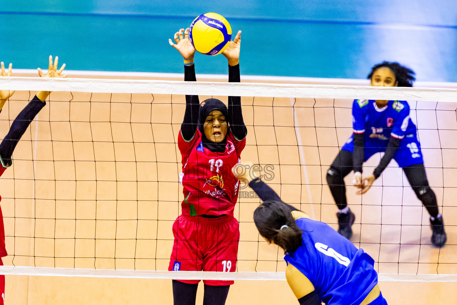 Nepal vs Maldives in Day 3 of CAVA U20 Woman's Volleyball Championship 2024 was held in Social Center, Male', Maldives on 20th July 2024. Photos: Nausham Waheed / images.mv