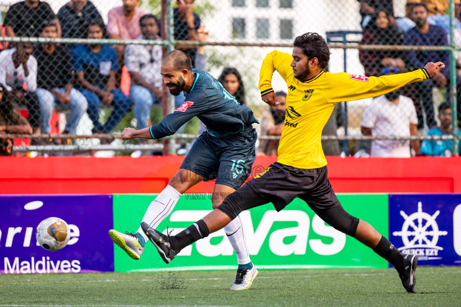 F Nilandhoo vs F Magoodhoo in Day 12 of Golden Futsal Challenge 2025 was held on Thursday, 16th January 2025, in Hulhumale', Maldives Photos: Nausham Waheed  / images.mv