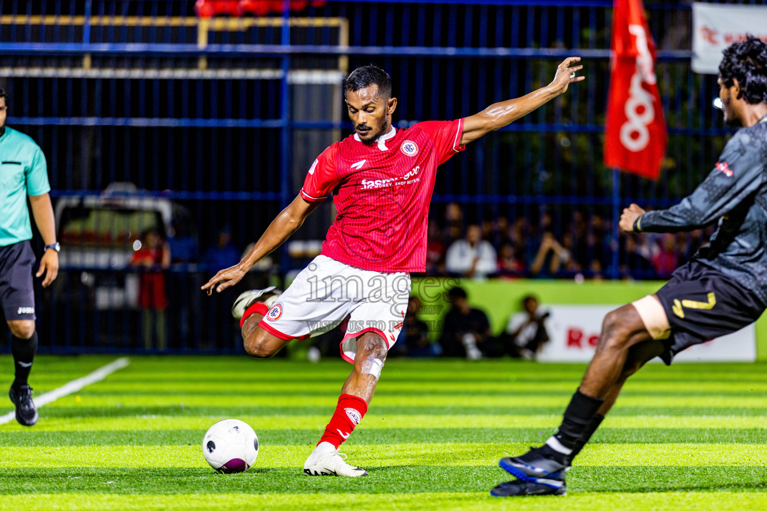 CC Sports Club vs Afro SC in the final of Eydhafushi Futsal Cup 2024 was held on Wednesday , 17th April 2024, in B Eydhafushi, Maldives Photos: Nausham Waheed / images.mv