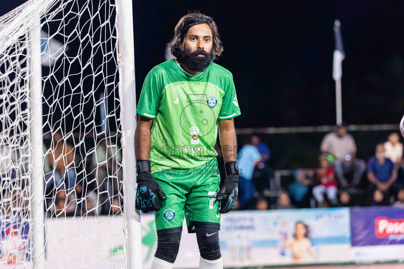 Goalhians VS Foemathi in Day 4 - Fonadhoo Youth Futsal Challenge 2025 held in Fonadhoo Futsal Stadium, L. Fonadhoo, Maldives on Wednesday, 29th October 2025 Photos: Arif Rasheed / images.mv