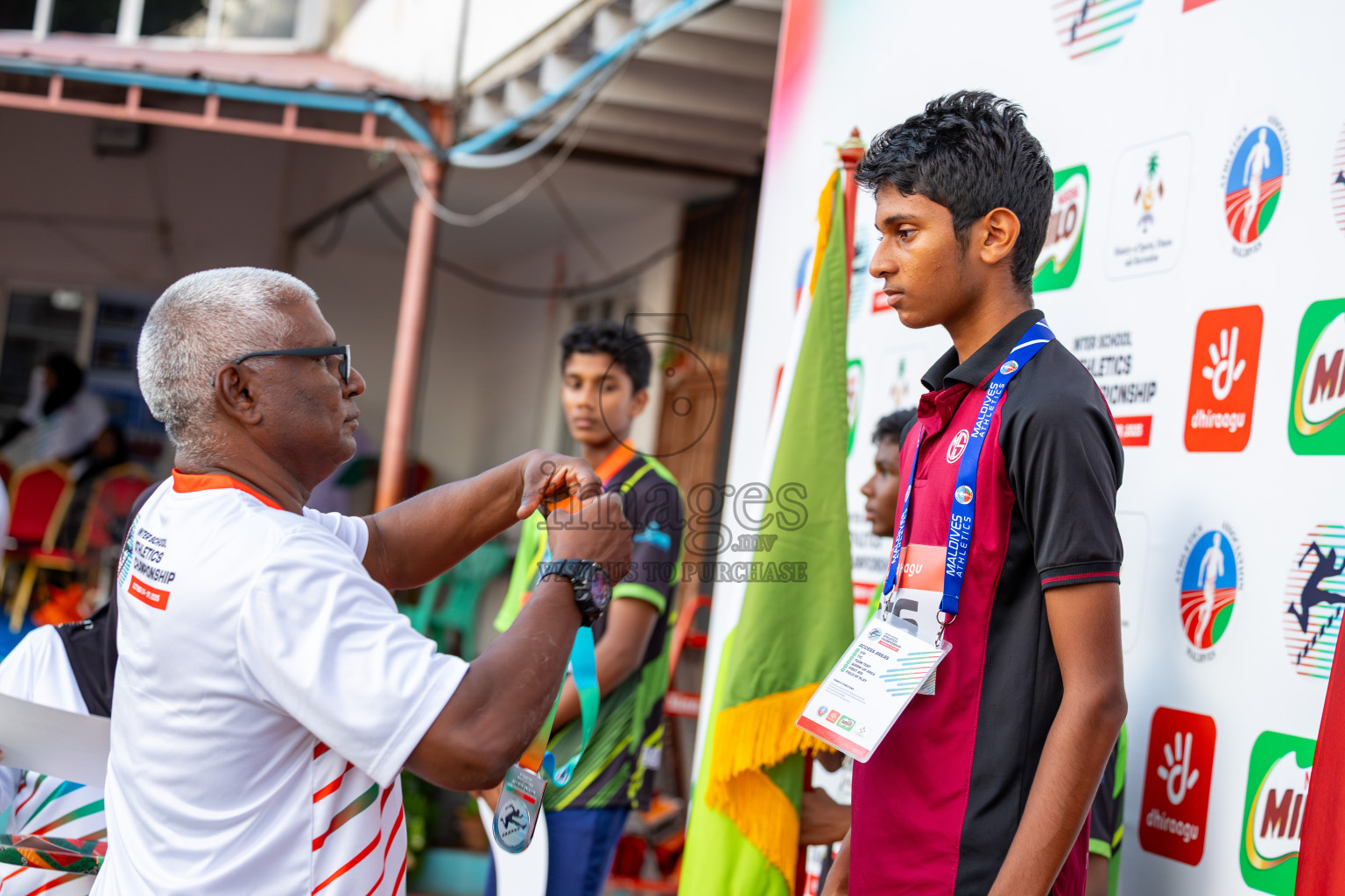 Day 1 of Inter-school Athletics Championship 2025 held in Ekuveni Synthetic Track, Male', Maldives on Monday, 06th October 2025. Photos by: Ismail Thoriq / Images.mv