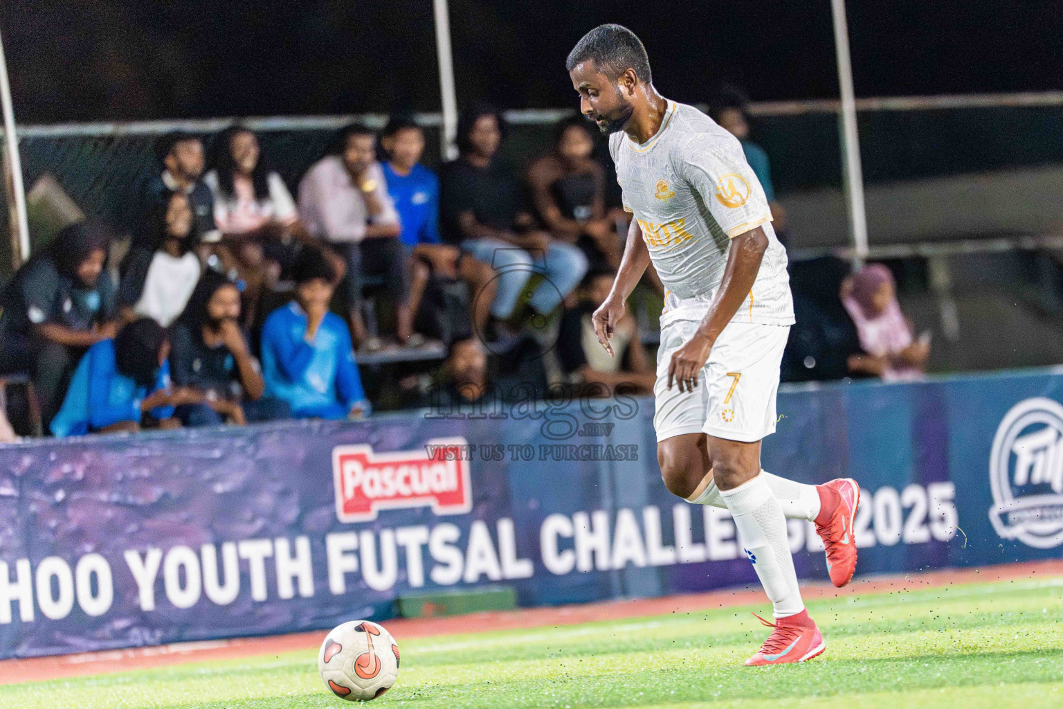 Lecrose VS BGSC in Day 4 - Fonadhoo Youth Futsal Challenge 2025 held in Fonadhoo Futsal Stadium, L. Fonadhoo, Maldives on Wednesday, 29th October 2025 Photos: Arif Rasheed / images.mv