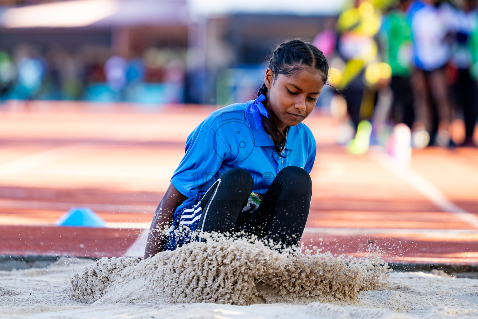 Day 1 of Inter-school Athletics Championship 2025 held in Ekuveni Synthetic Track, Male', Maldives on Monday, 06th October 2025. Photos by: Nausham Waheed / Images.mv