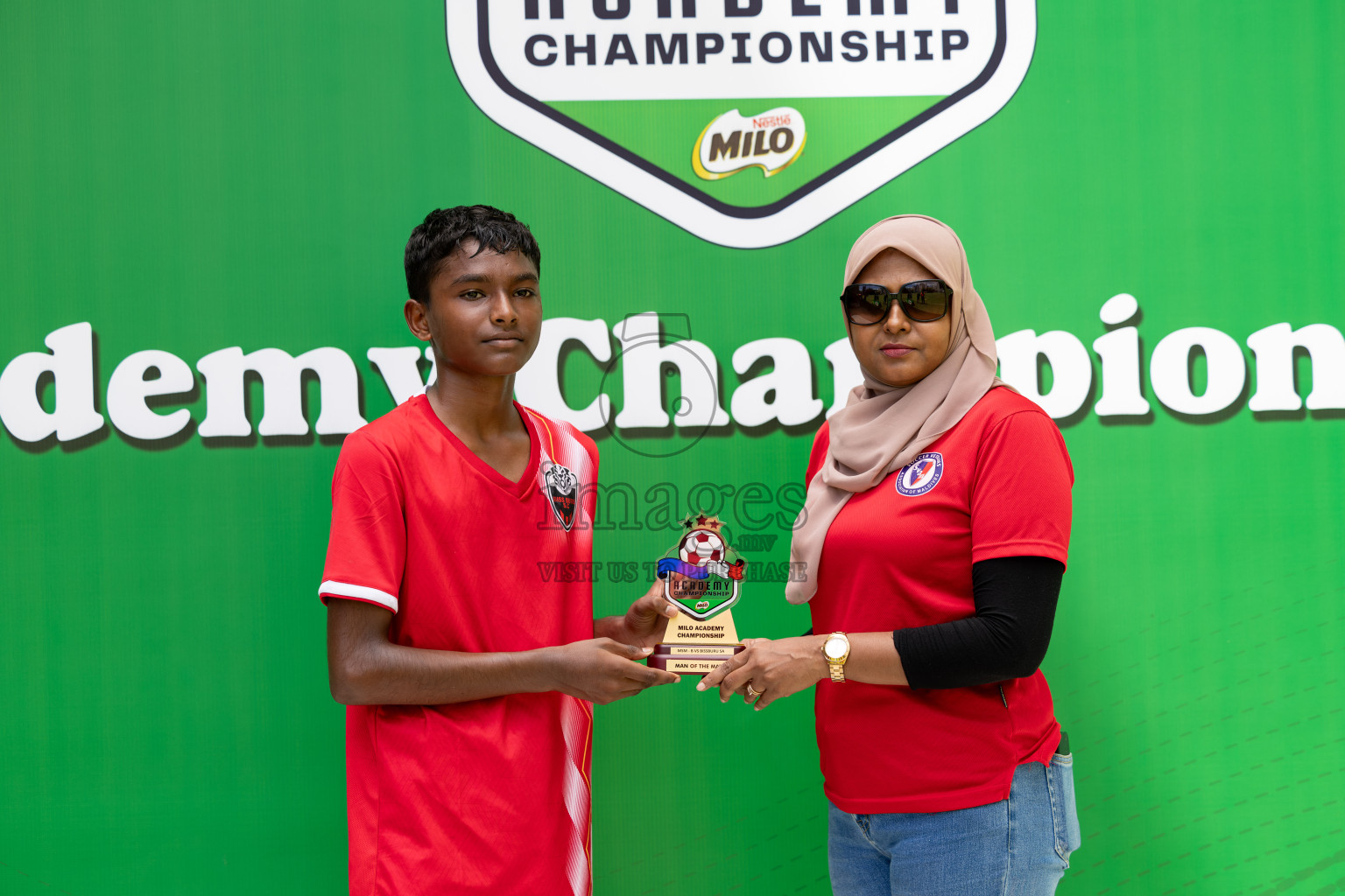 Day 3 of MILO Academy Championship 2024 (U-14) was held in Henveyru Stadium, Male', Maldives on Saturday, 2nd November 2024.
Photos: Hassan Simah / Images.mv