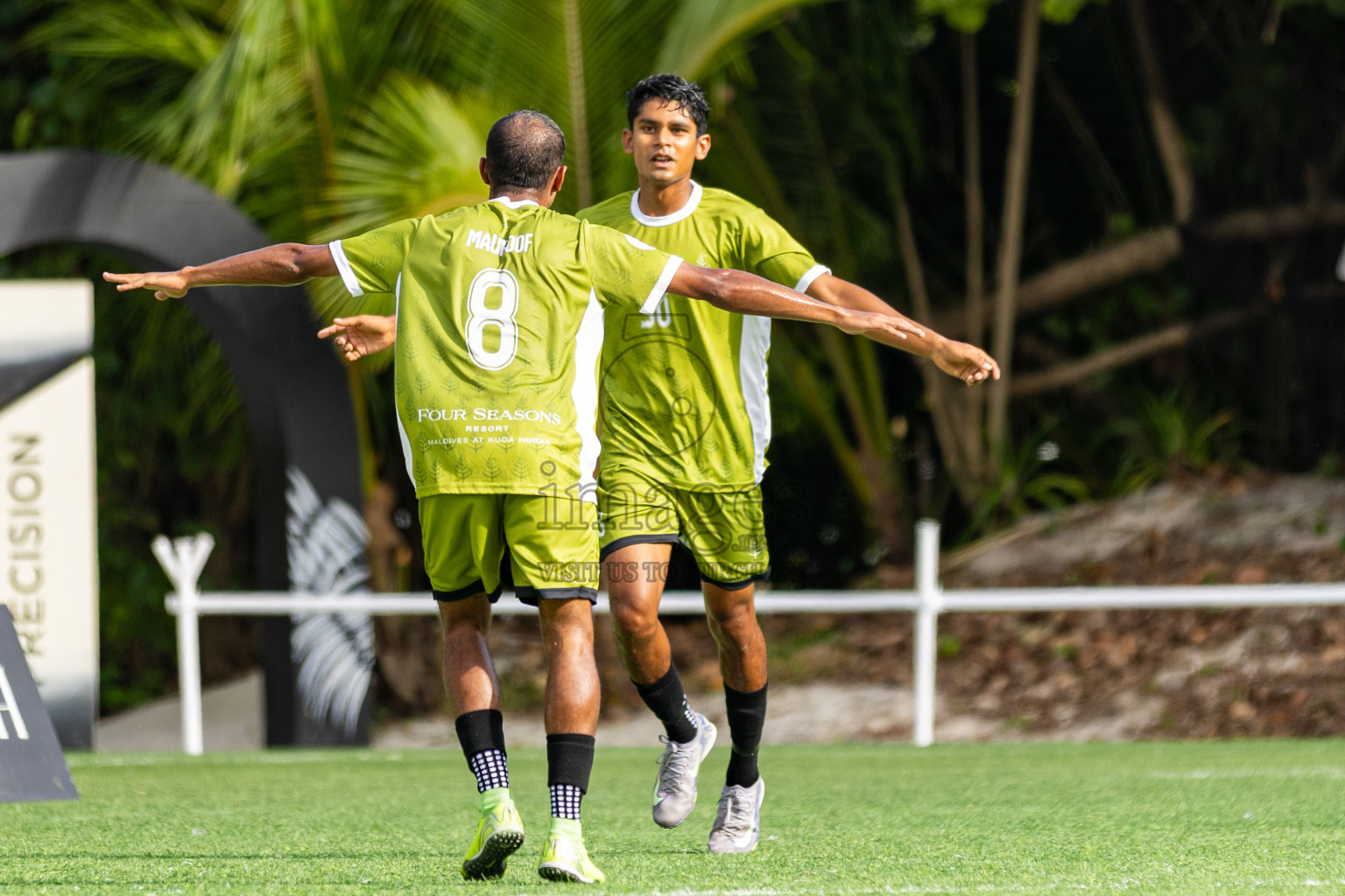 Oblu Experience Ailafushi vs Four Seasons Kuda Huraa in Resort League 2025 (North Male Zone) day 3 was held on Friday, 5th September 2025 in One And Only Reethi Rah Maldives Resort, Photos: Areef Adam / images.mv