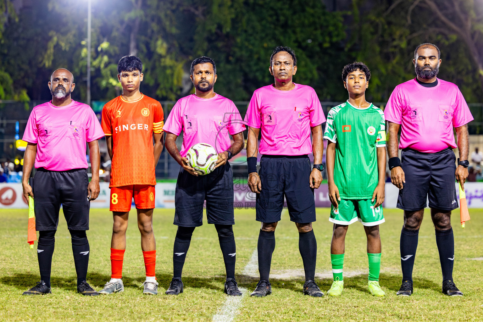 Victory Sports Club vs Hurriyya Sports Club (U14) in Day 9 of Dhivehi Youth League 2024 held at Henveiru Stadium on Saturday, 14th December 2024. Photos: Nausham Waheed / Images.mv