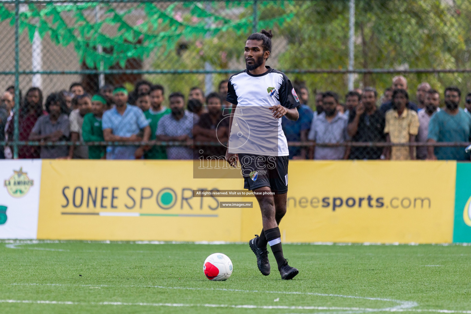 Club HDC vs Dhivehi Sifainge Club in Club Maldives Cup 2022 was held in Hulhumale', Maldives on Wednesday, 12th October 2022. Photos: Ismail Thoriq/ images.mv