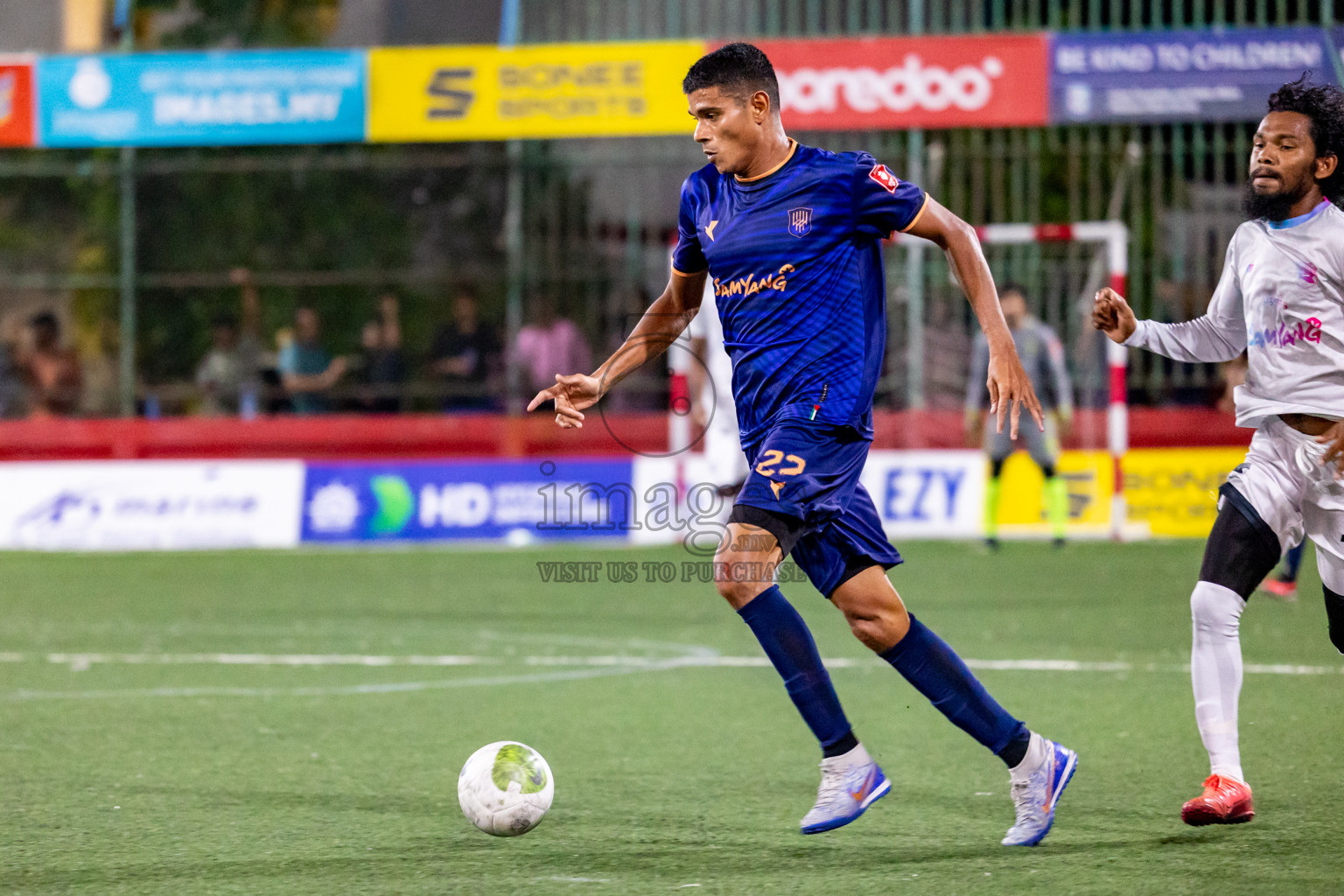 Lh. Kurendhoo VS Lh. Olhuvelifushi in Day 24 of Golden Futsal Challenge 2024 was held on Wednesday , 7th February 2024 in Hulhumale', Maldives 
Photos: Hassan Simah / images.mv